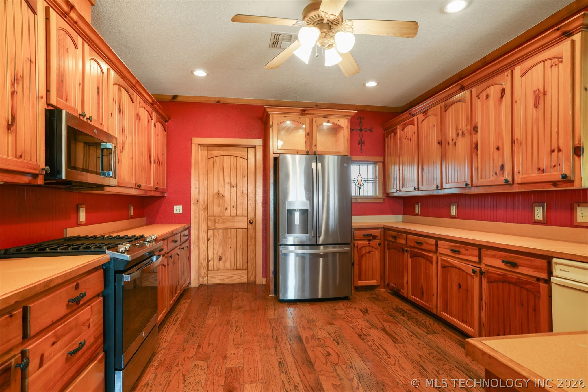 5499 Smiser Property Photo 12