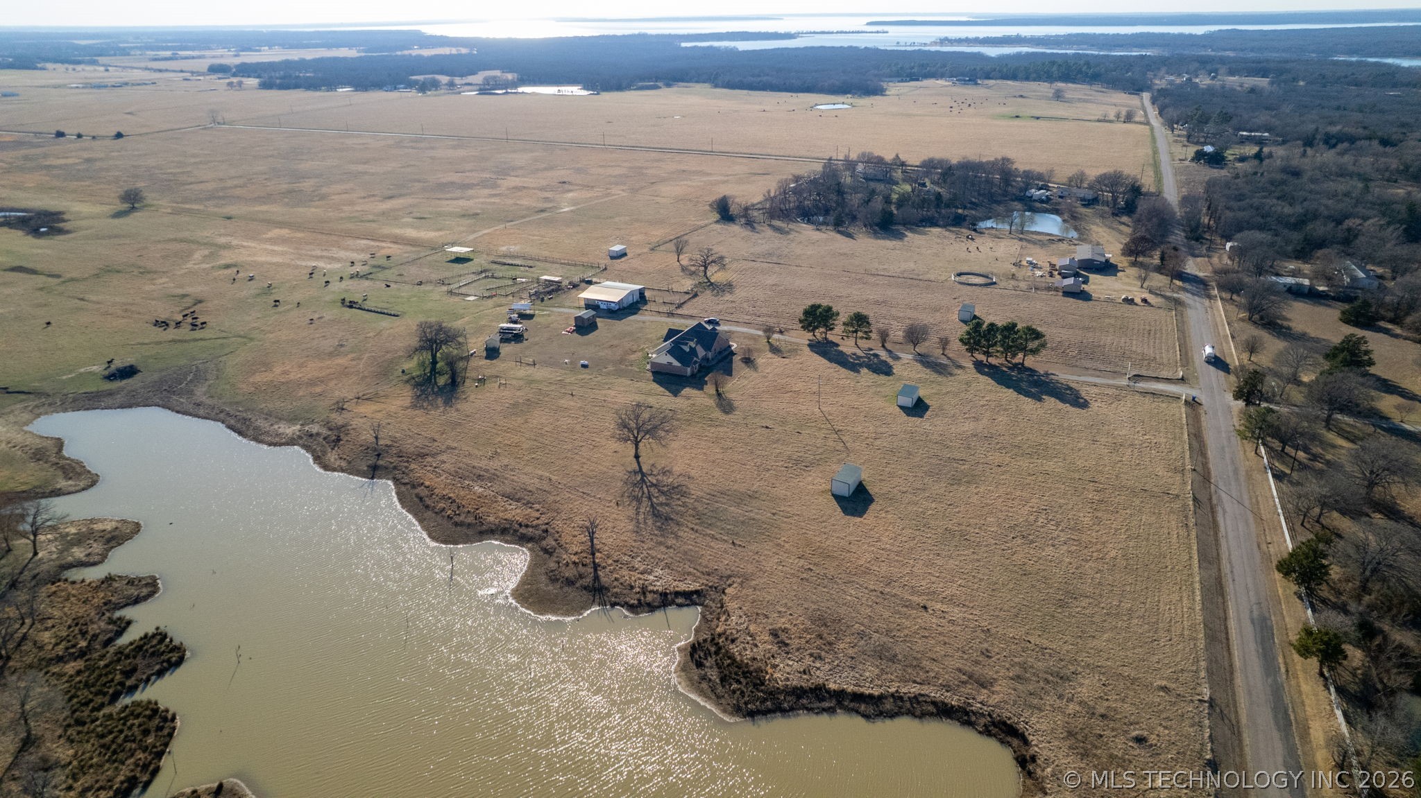 5499 Smiser Property Photo 39