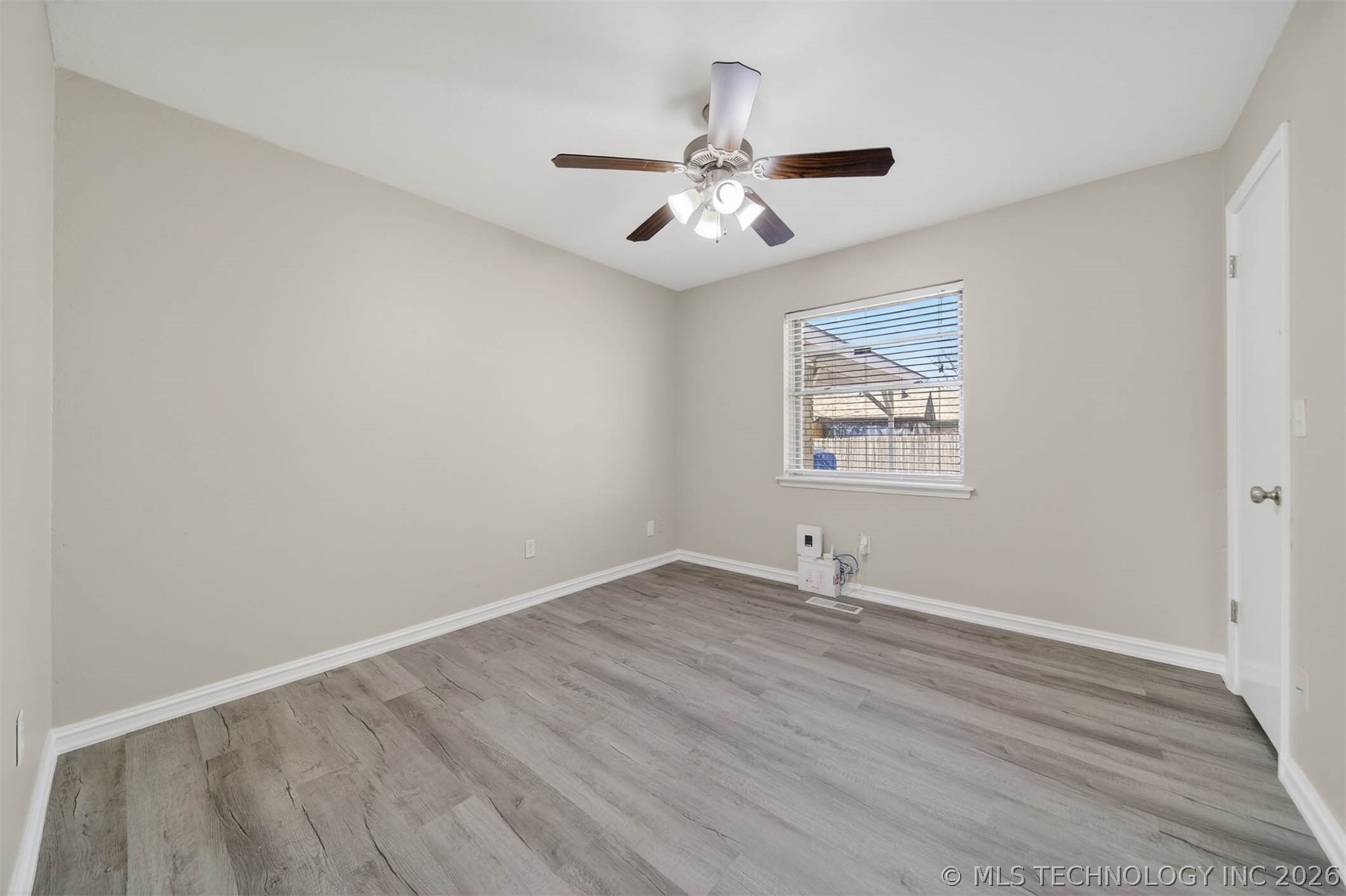 1108 S Poplar Avenue Property Photo 23