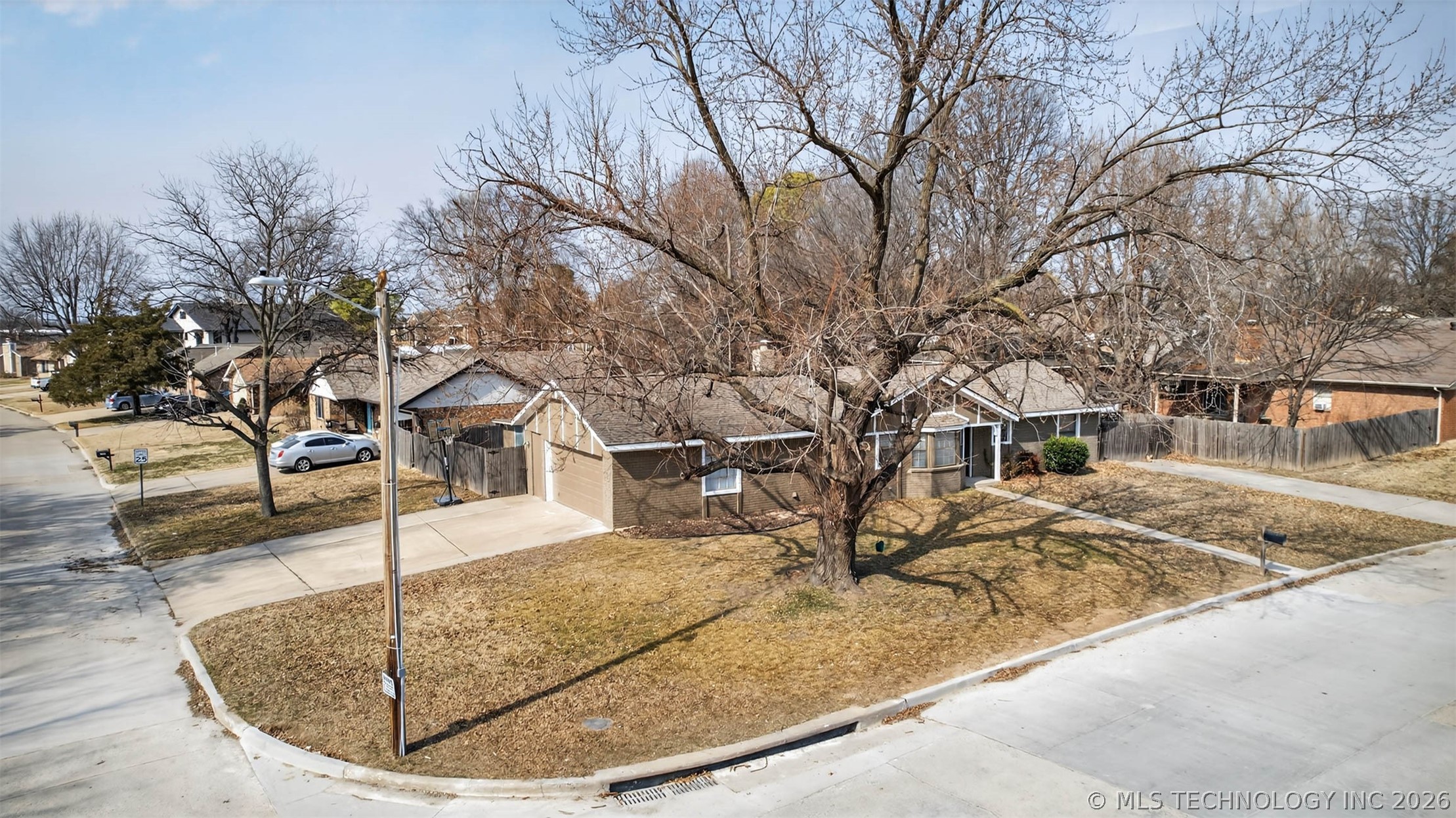 1108 S Poplar Avenue Property Photo 39