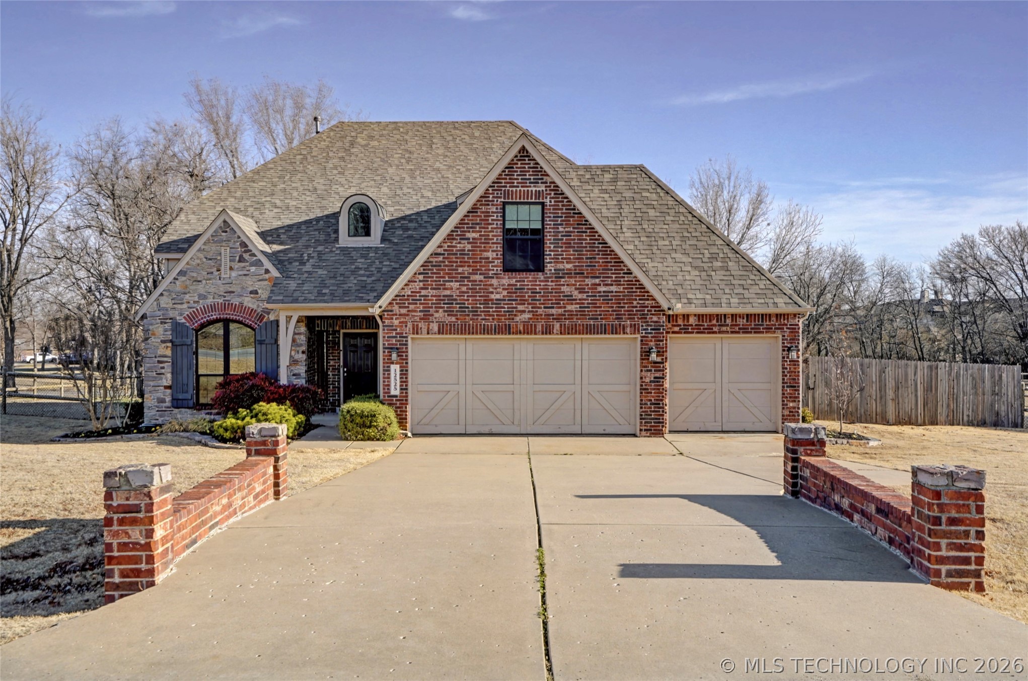 12525 Longhorn Court Property Photo 2