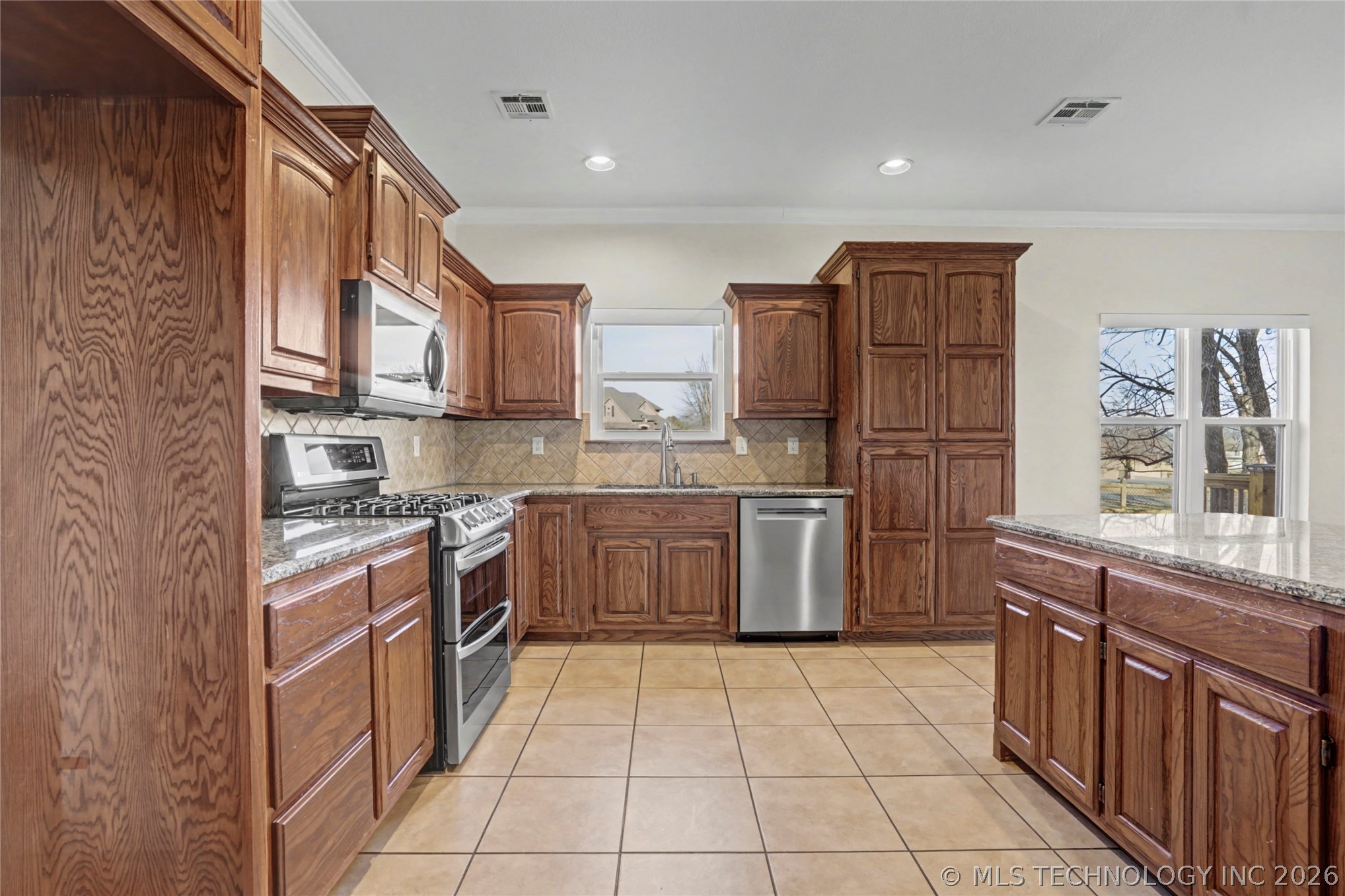 12525 Longhorn Court Property Photo 15