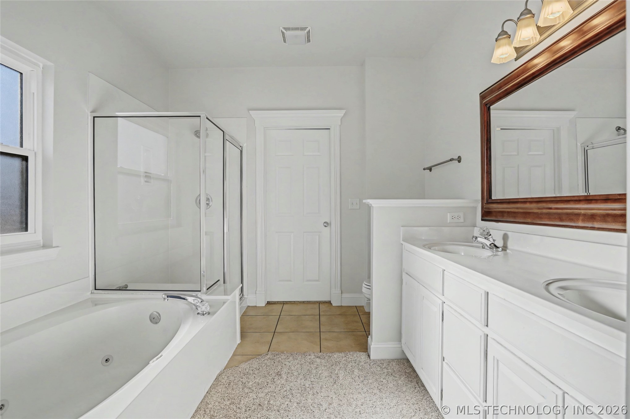 12525 Longhorn Court Property Photo 18