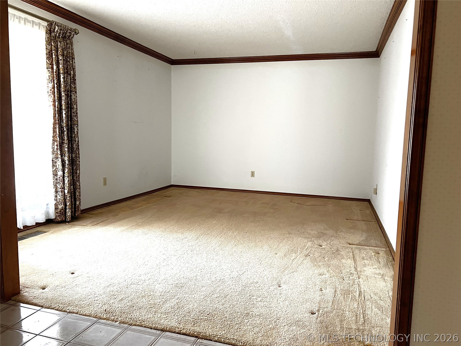 6212 Se 56th Street Property Photo 3