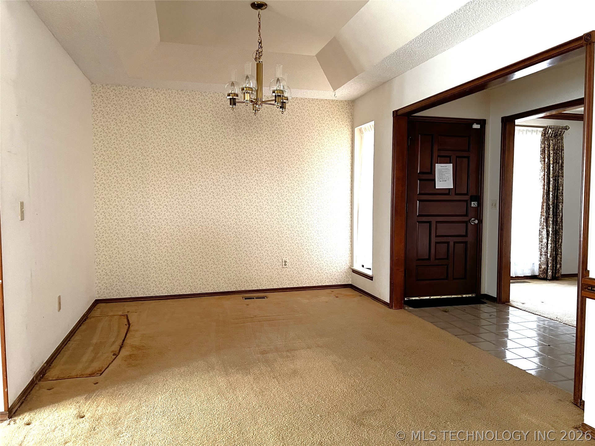 6212 Se 56th Street Property Photo 4