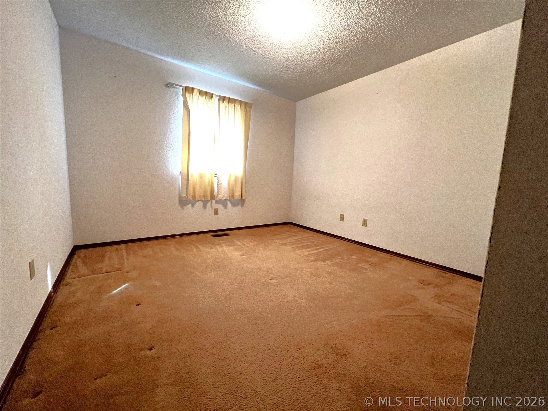 6212 Se 56th Street Property Photo 8