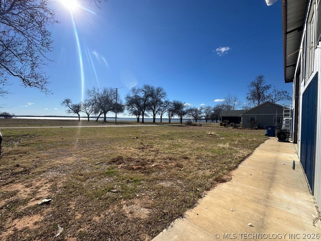 13870 Sherry Lane Property Photo 4