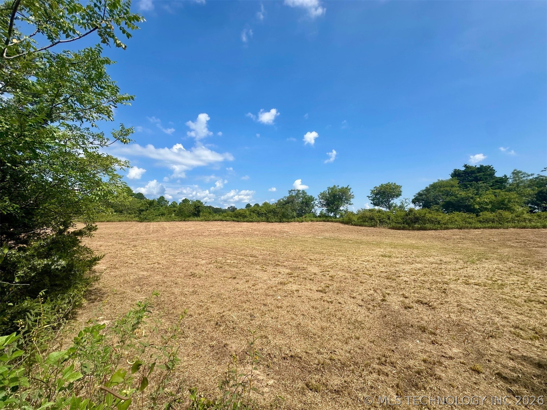 21 Pineview Circle Property Photo 2
