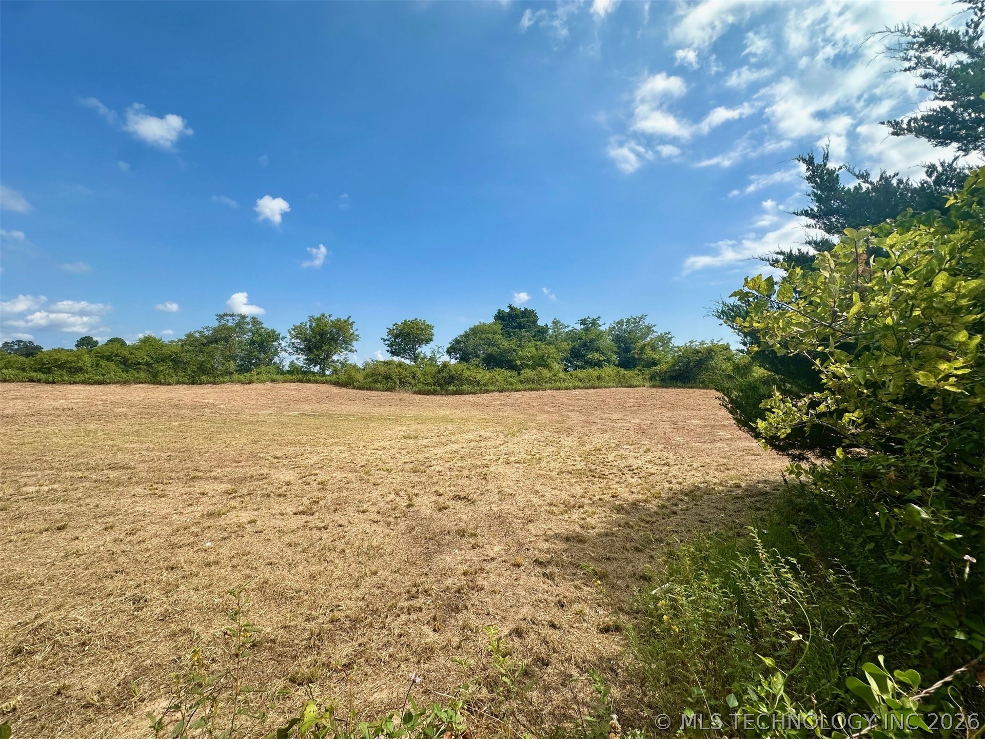 21 Pineview Circle Property Photo 4