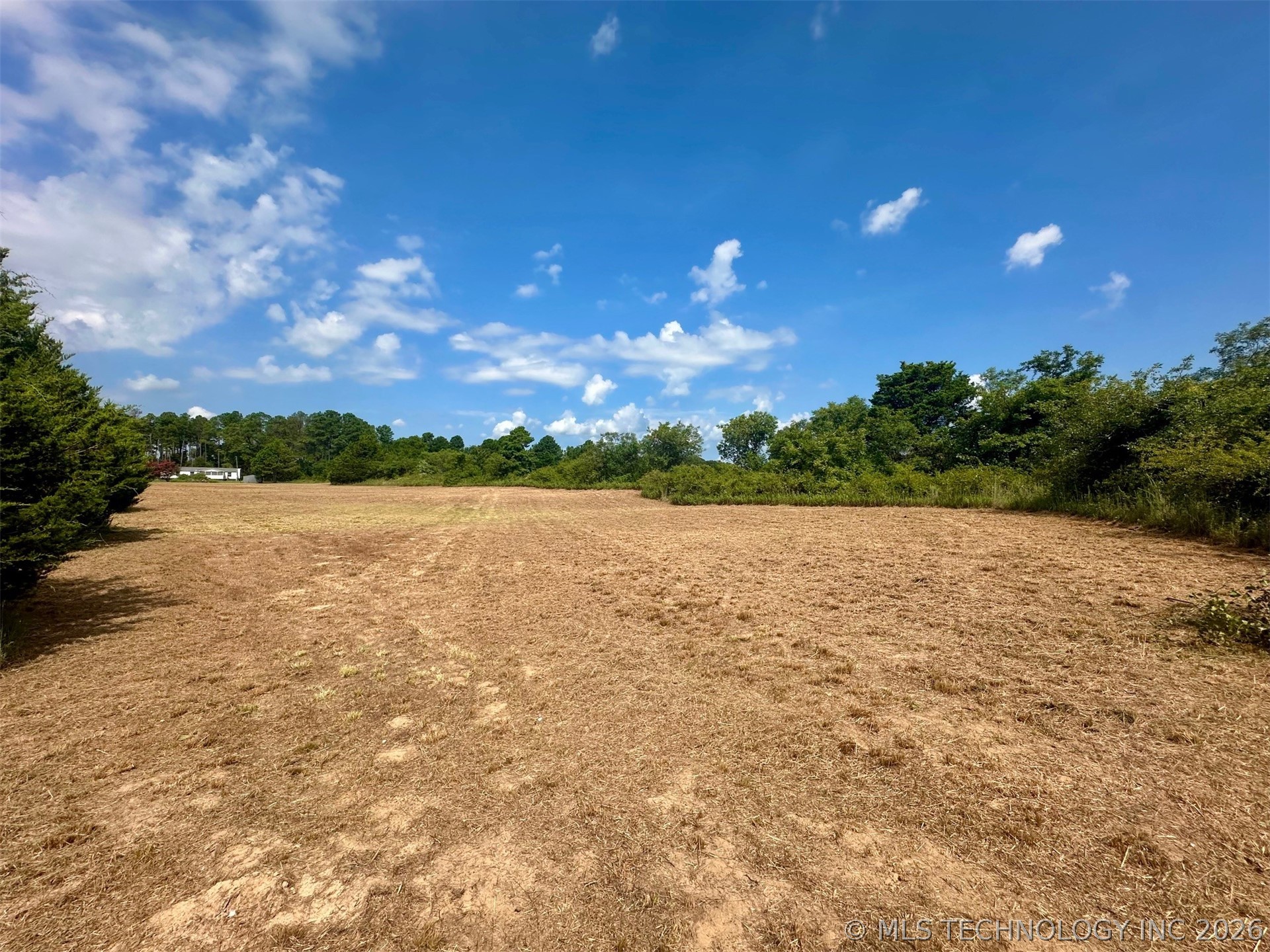 21 Pineview Circle Property Photo 5