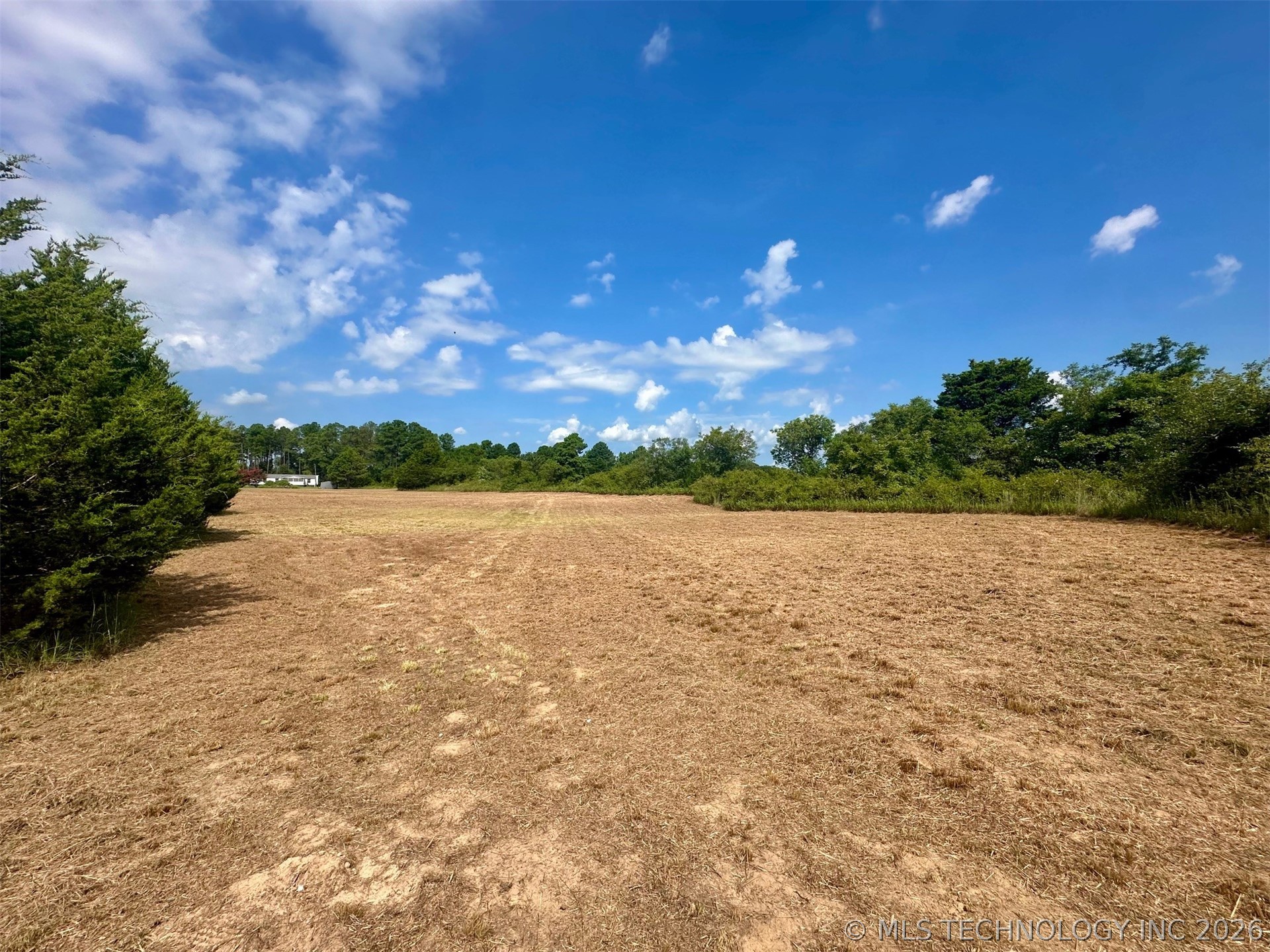 21 Pineview Circle Property Photo 6