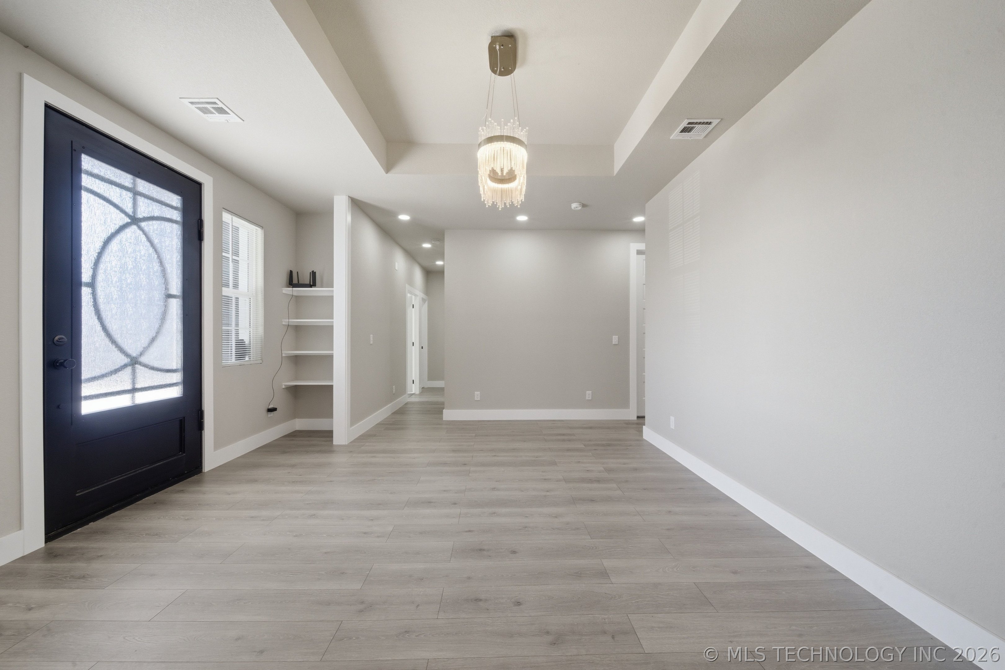 13801 E 32nd Street Property Photo 5