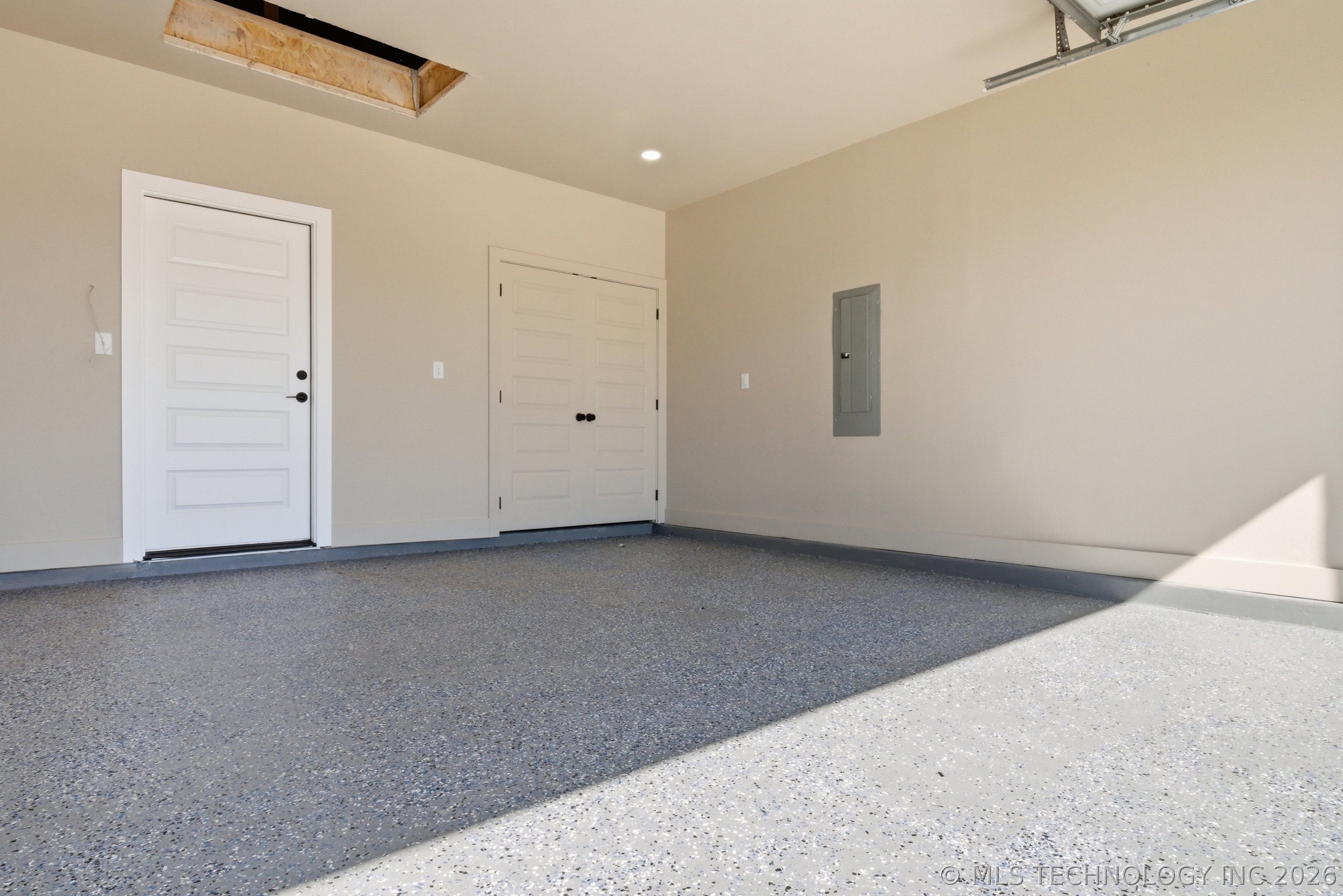 13801 E 32nd Street Property Photo 27