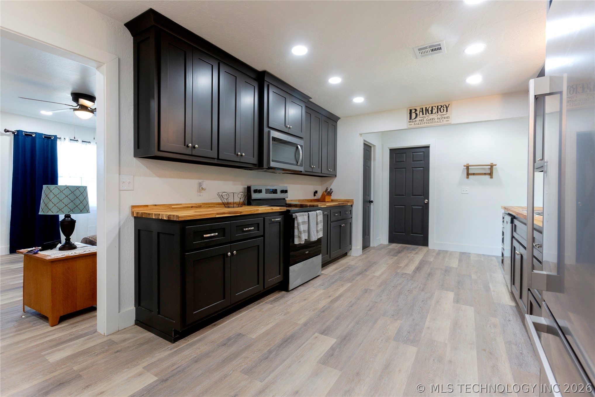 2710 Hardy Springs Road Property Photo 14