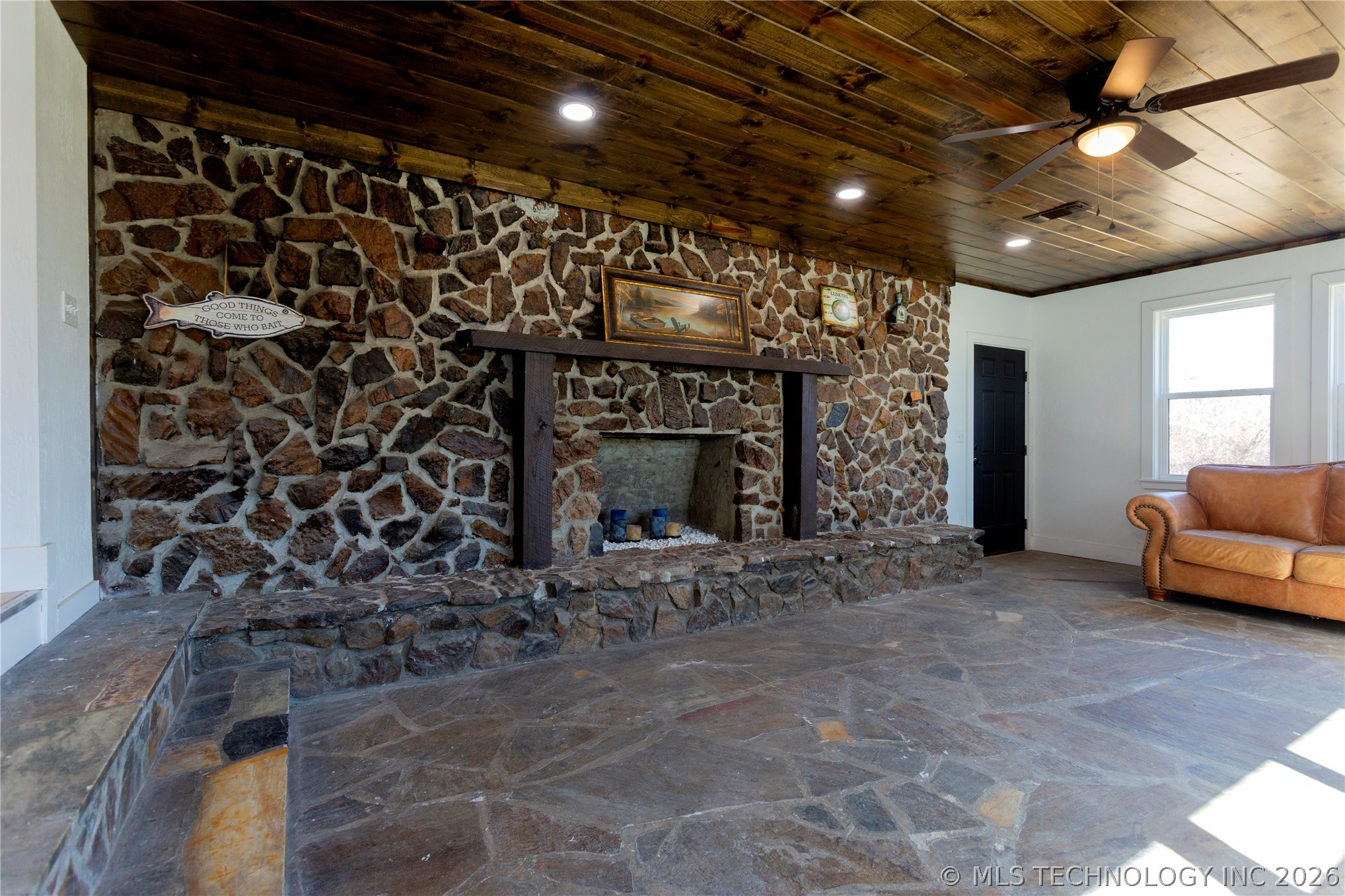 2710 Hardy Springs Road Property Photo 40