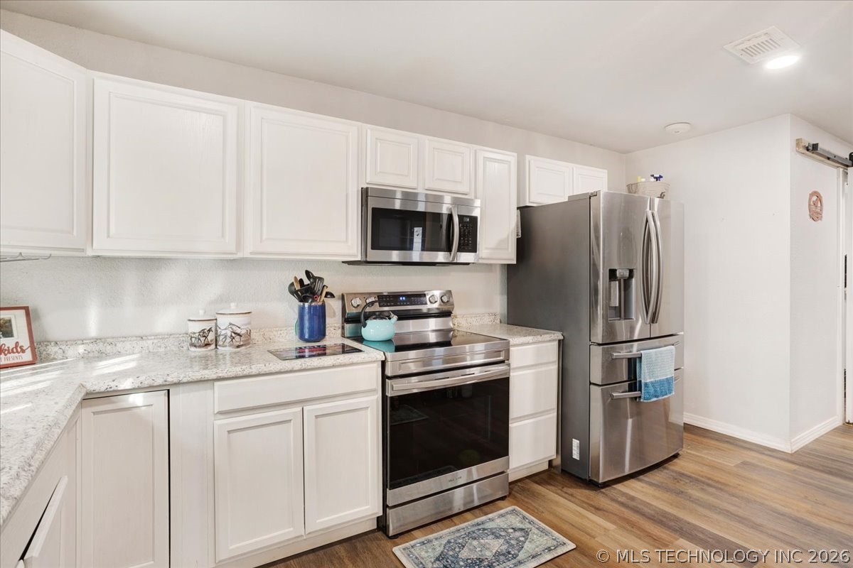 401 Washington Avenue Property Photo 14