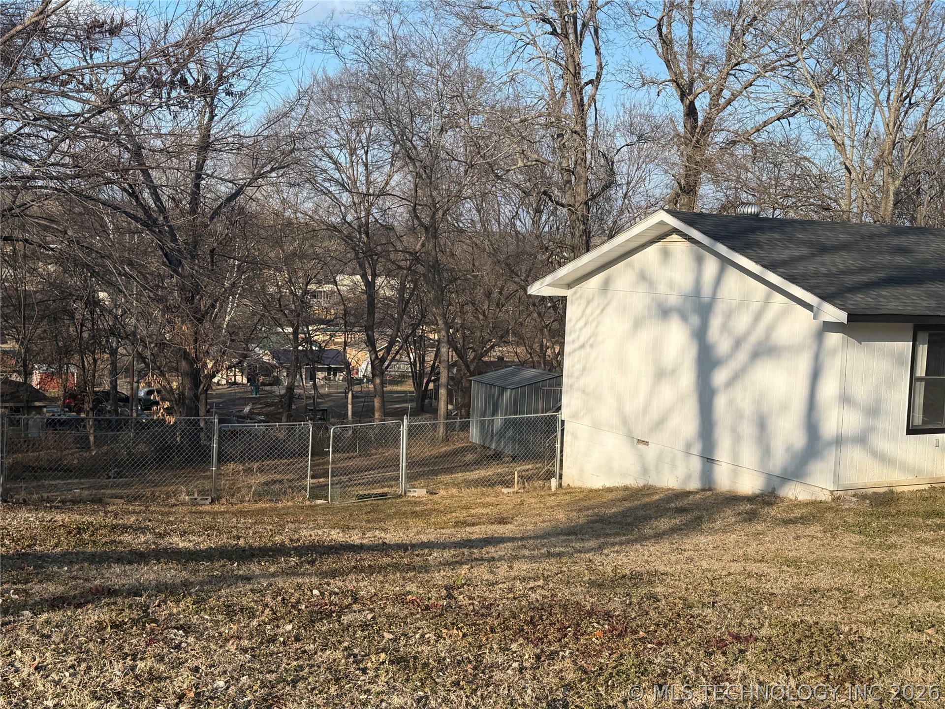 203 E Cedar Avenue Property Photo 3