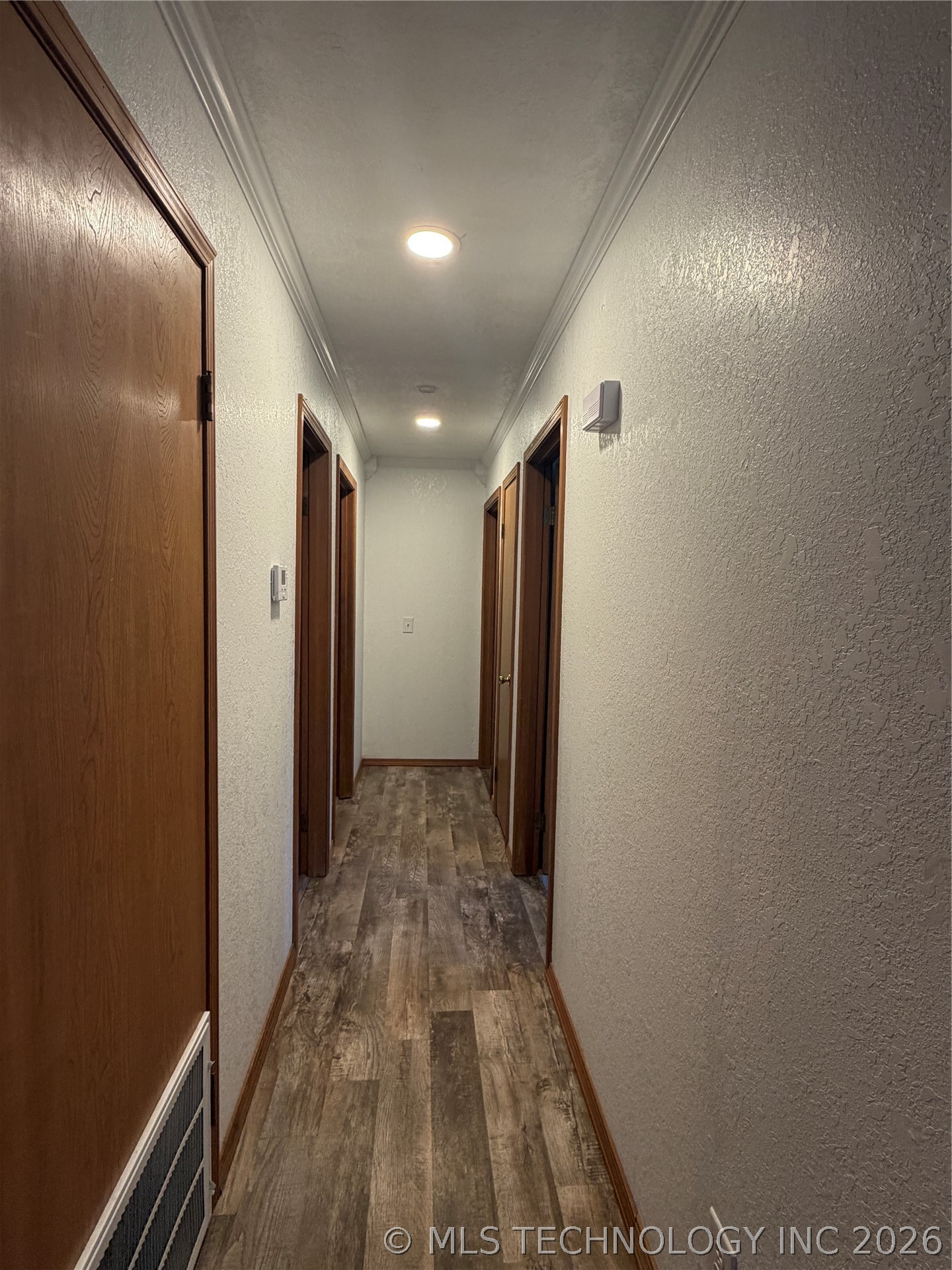 203 E Cedar Avenue Property Photo 14