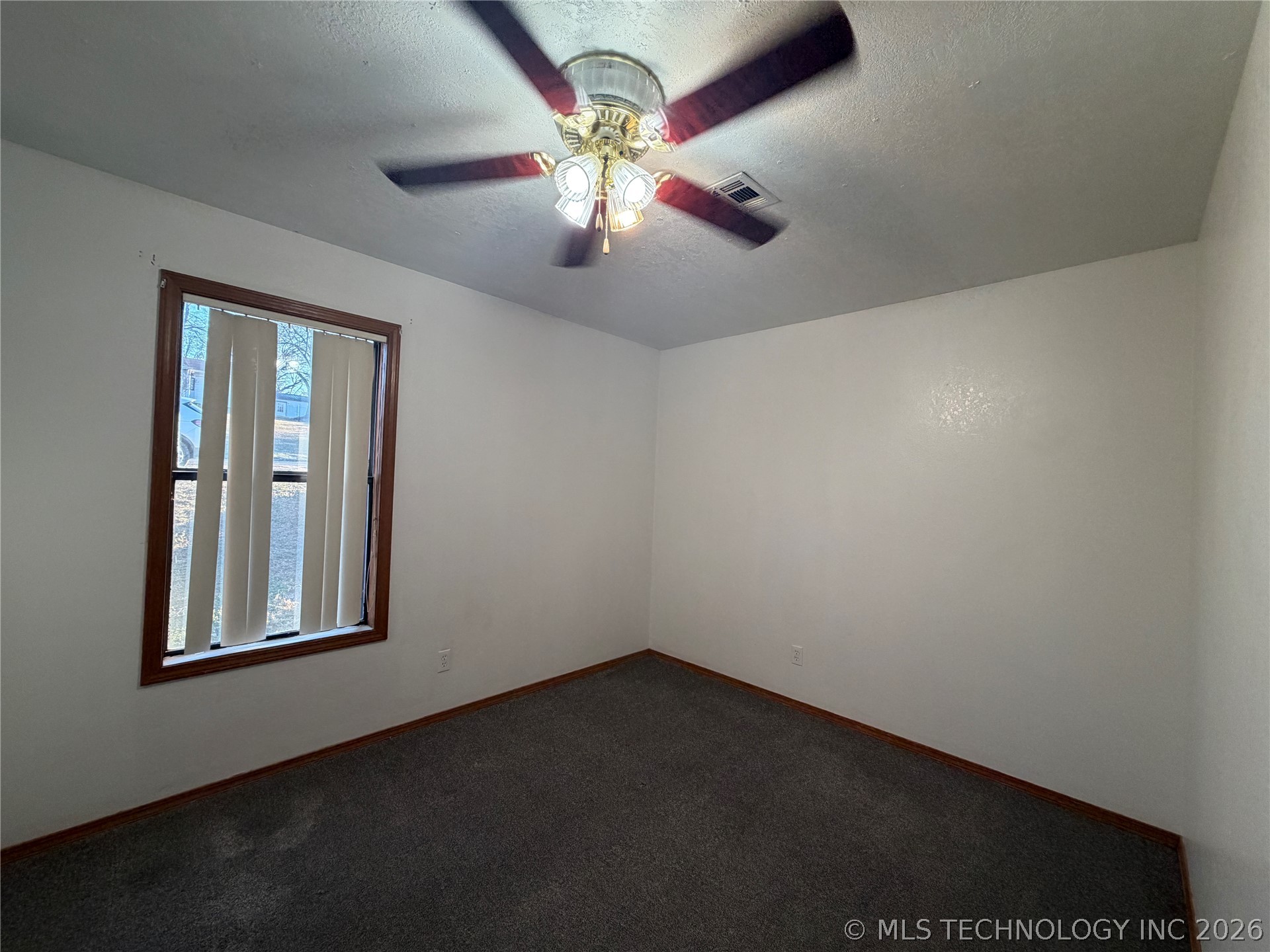 203 E Cedar Avenue Property Photo 15