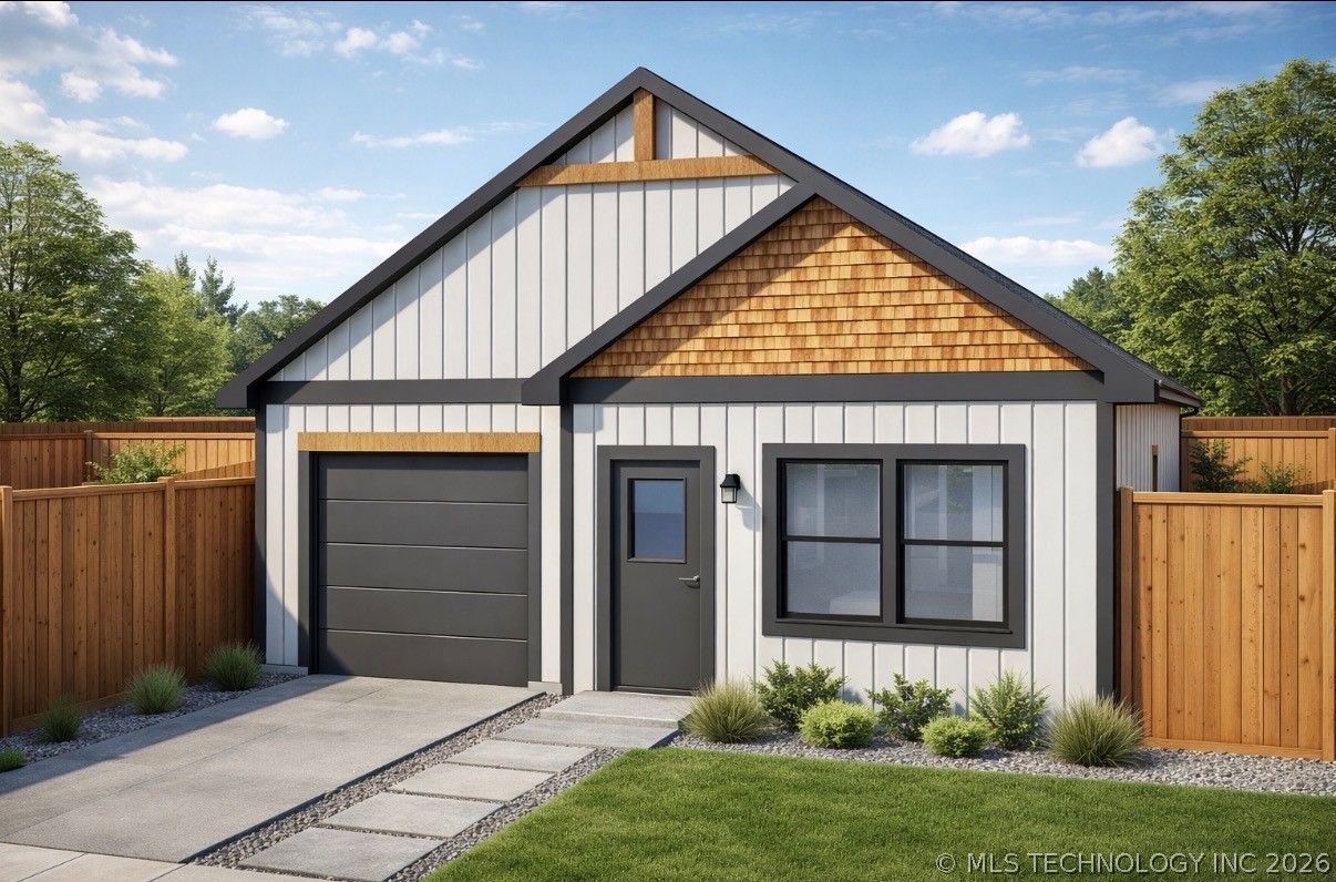 2201 N Lewis Place Property Photo 1