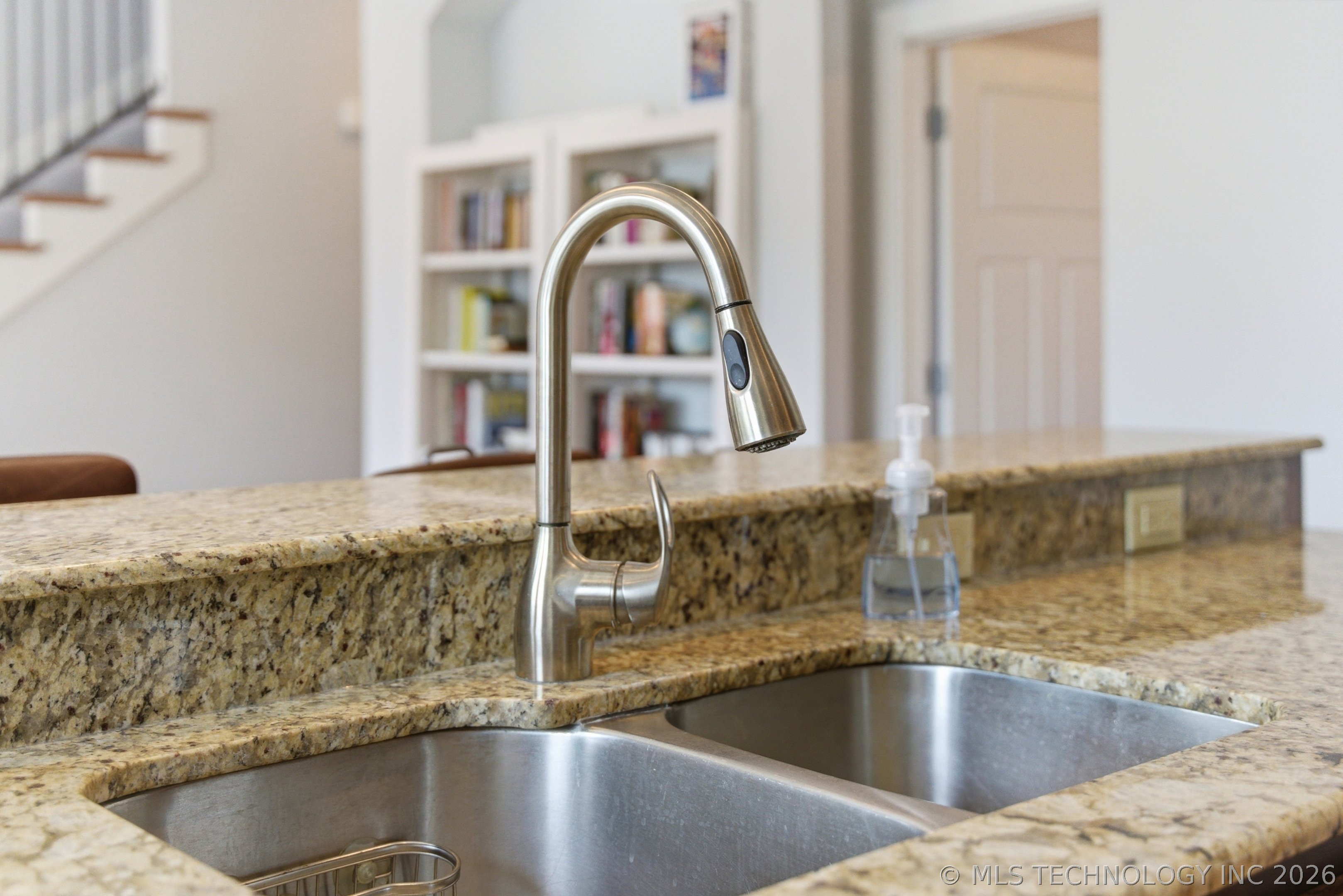 1907 S Boston Avenue 1907c Property Photo 12