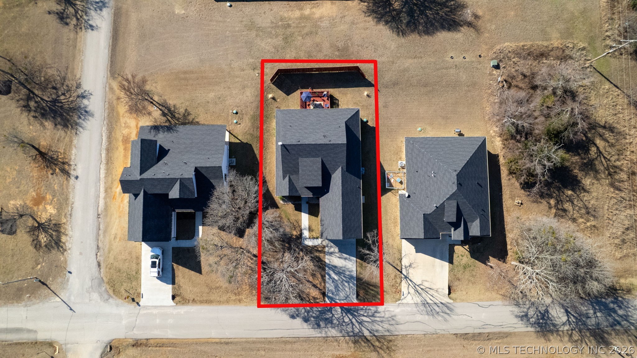 11845 Oak Ridge Drive Property Photo 4