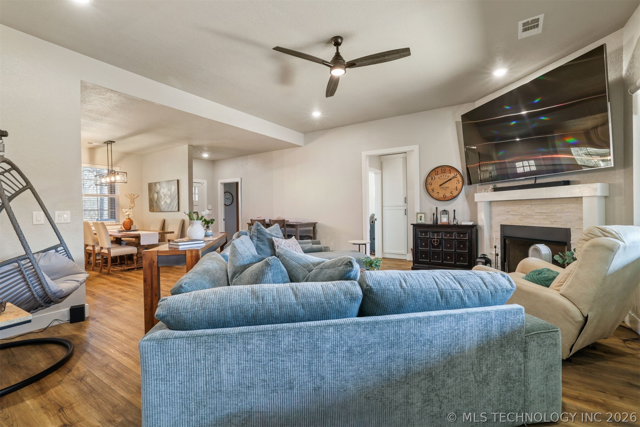 11845 Oak Ridge Drive Property Photo 8