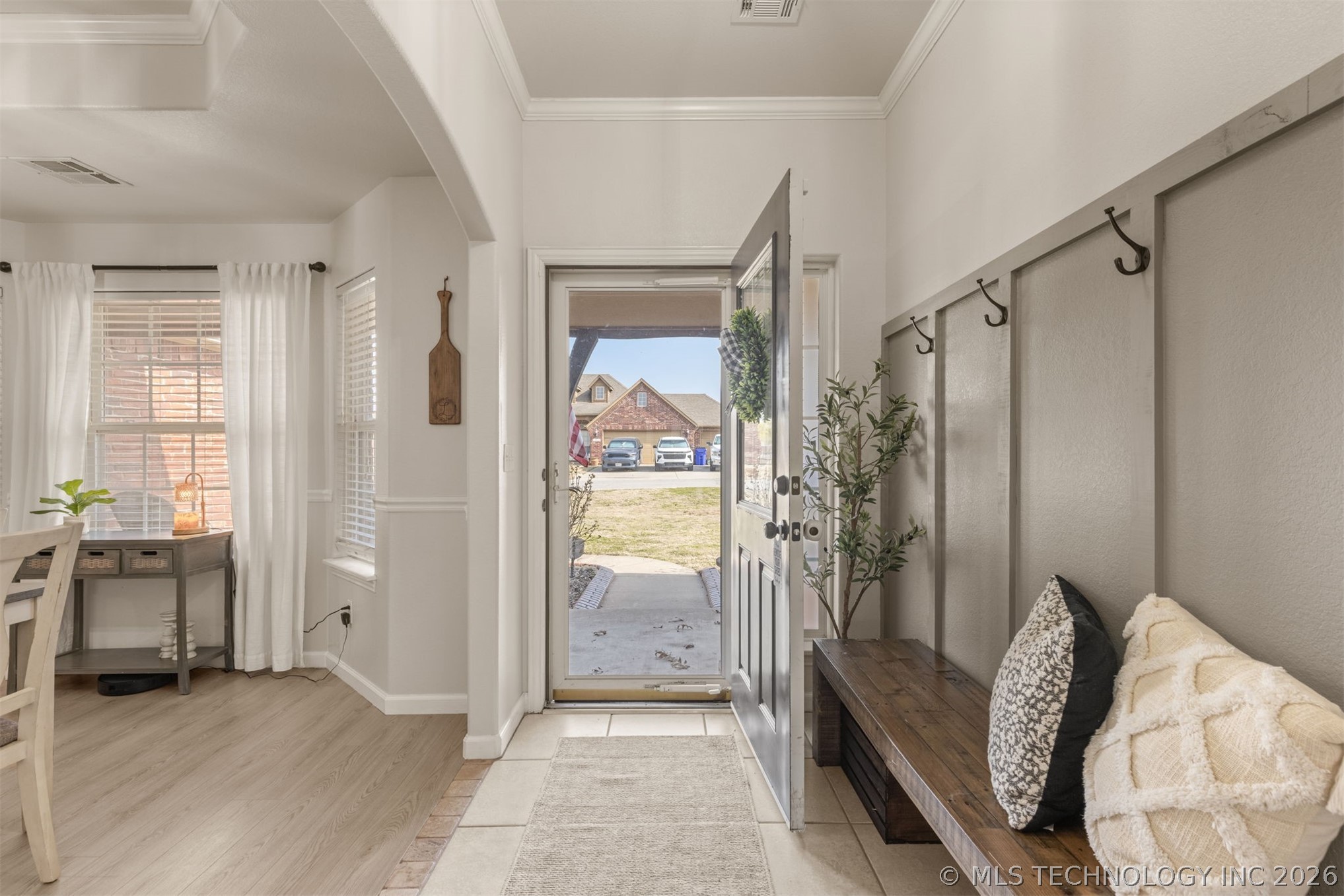 13556 S 235th East Avenue Property Photo 5