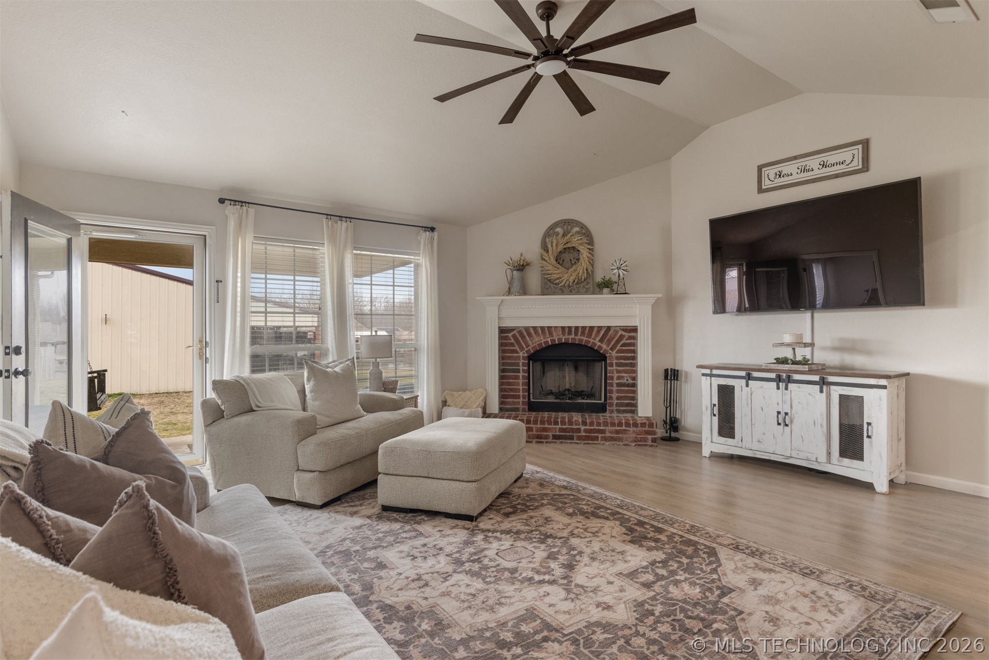 13556 S 235th East Avenue Property Photo 8