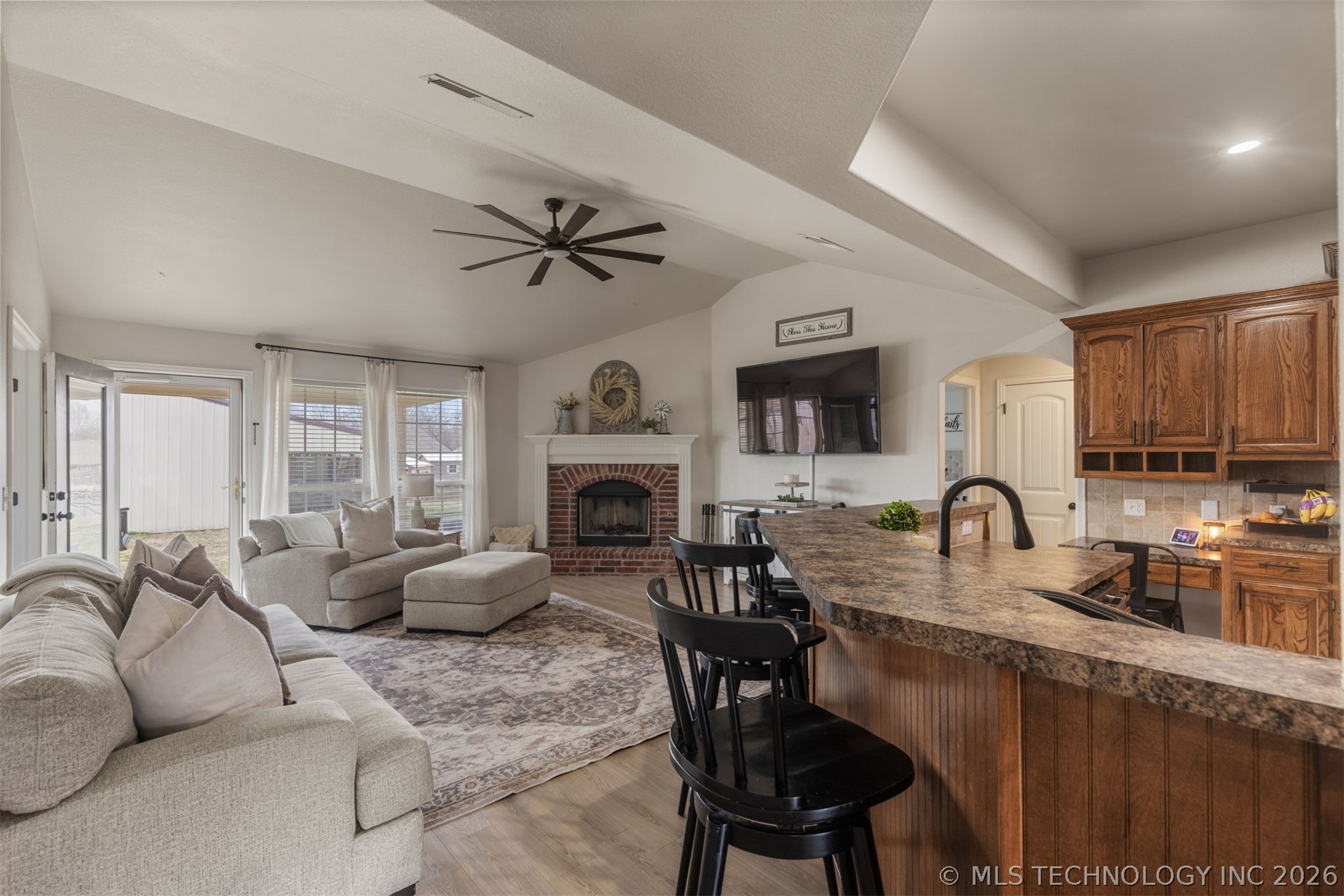 13556 S 235th East Avenue Property Photo 15