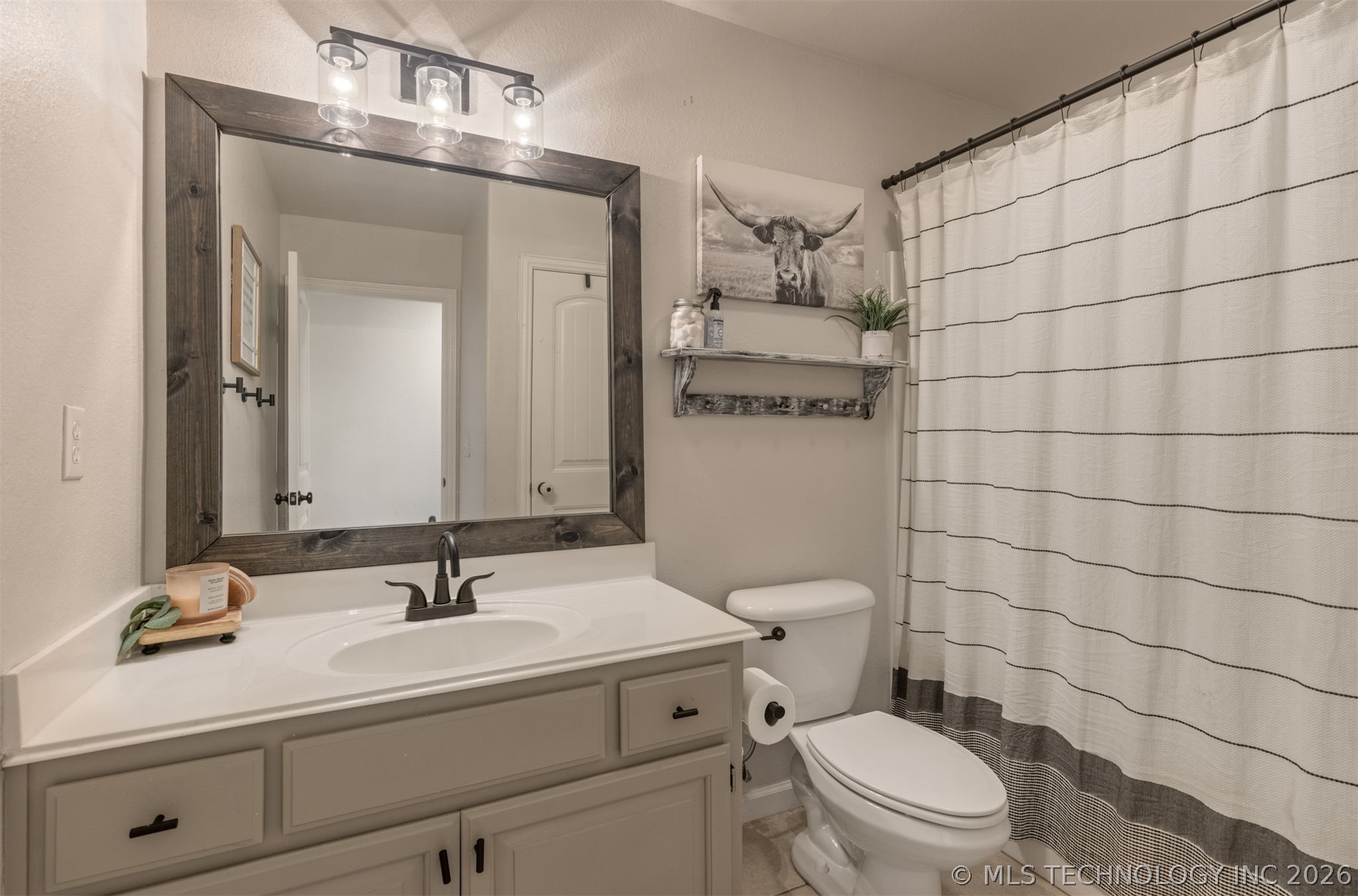 13556 S 235th East Avenue Property Photo 41