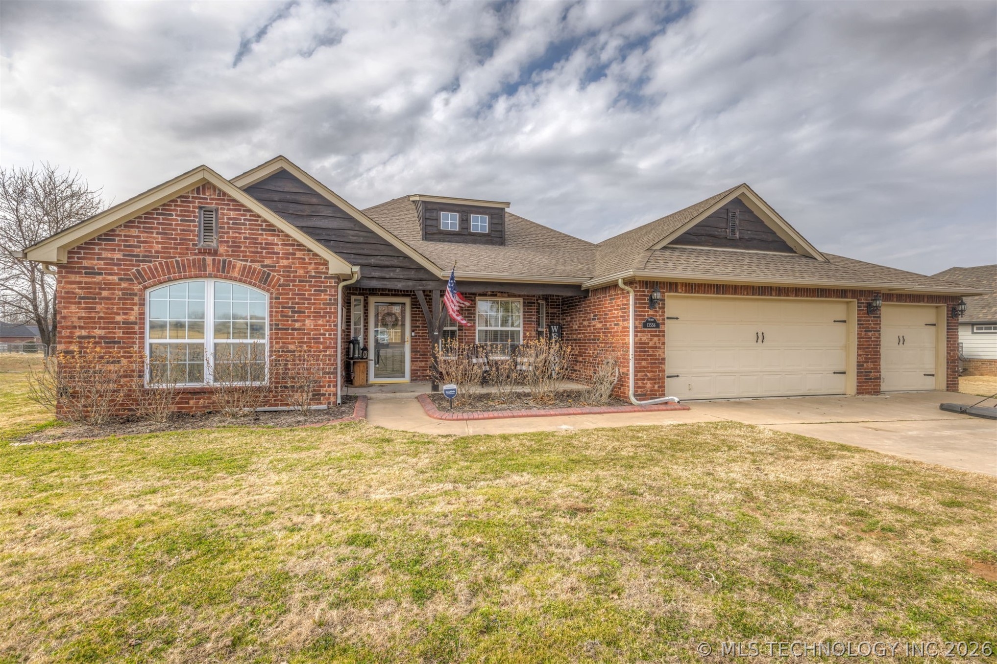 13556 S 235th East Avenue Property Photo 82