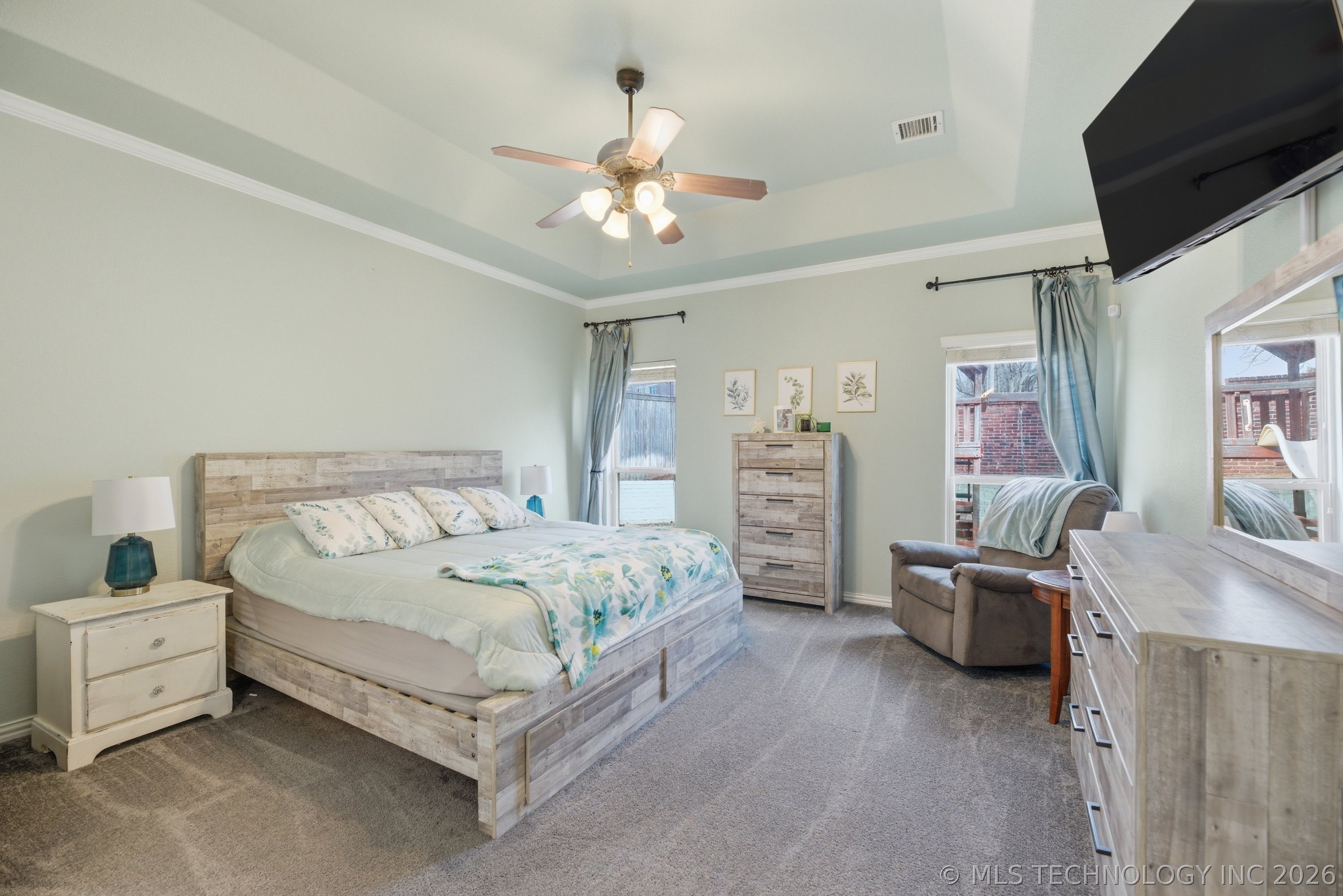 7725 S Frisco Avenue Property Photo 15