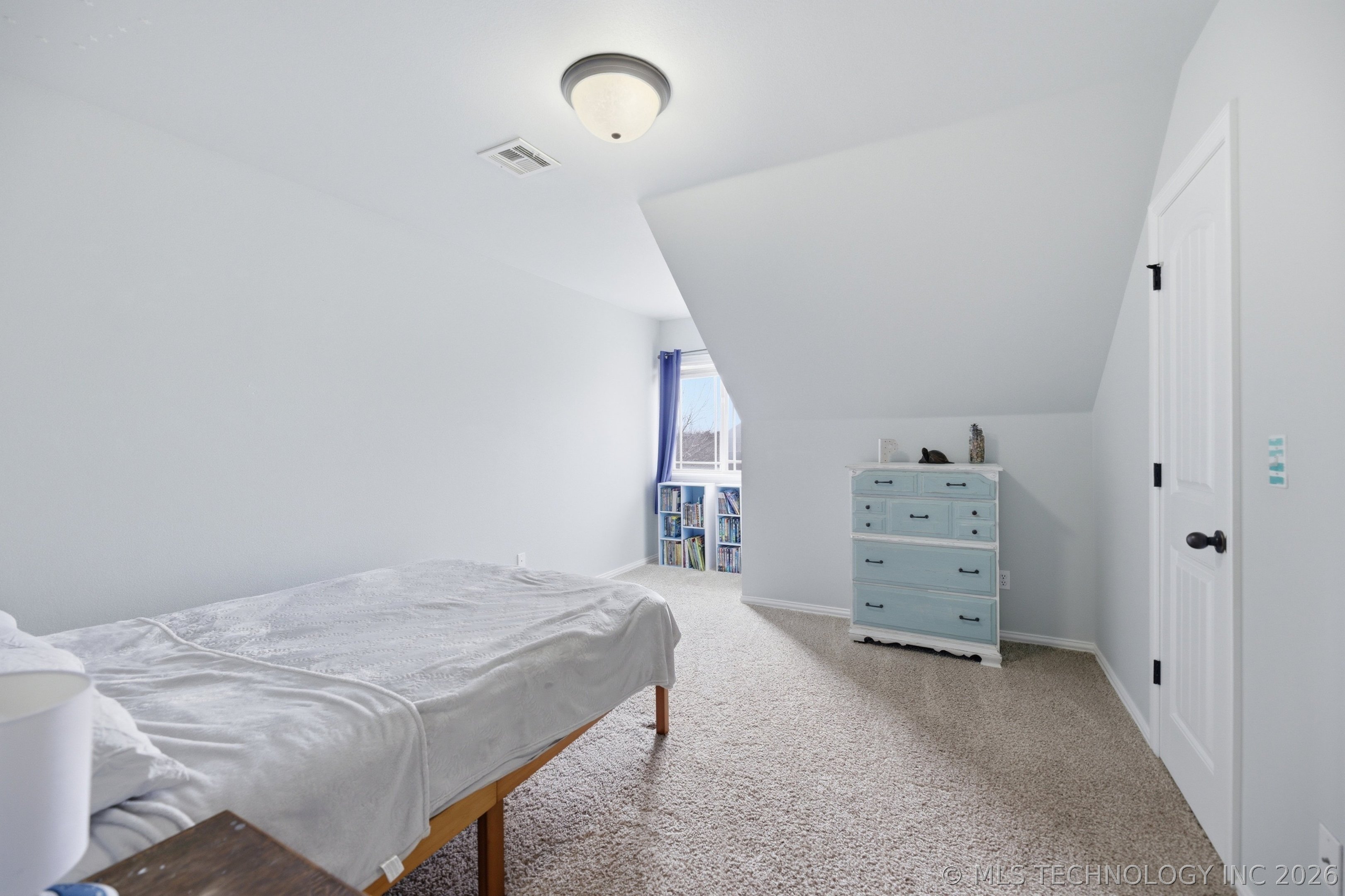 7725 S Frisco Avenue Property Photo 22