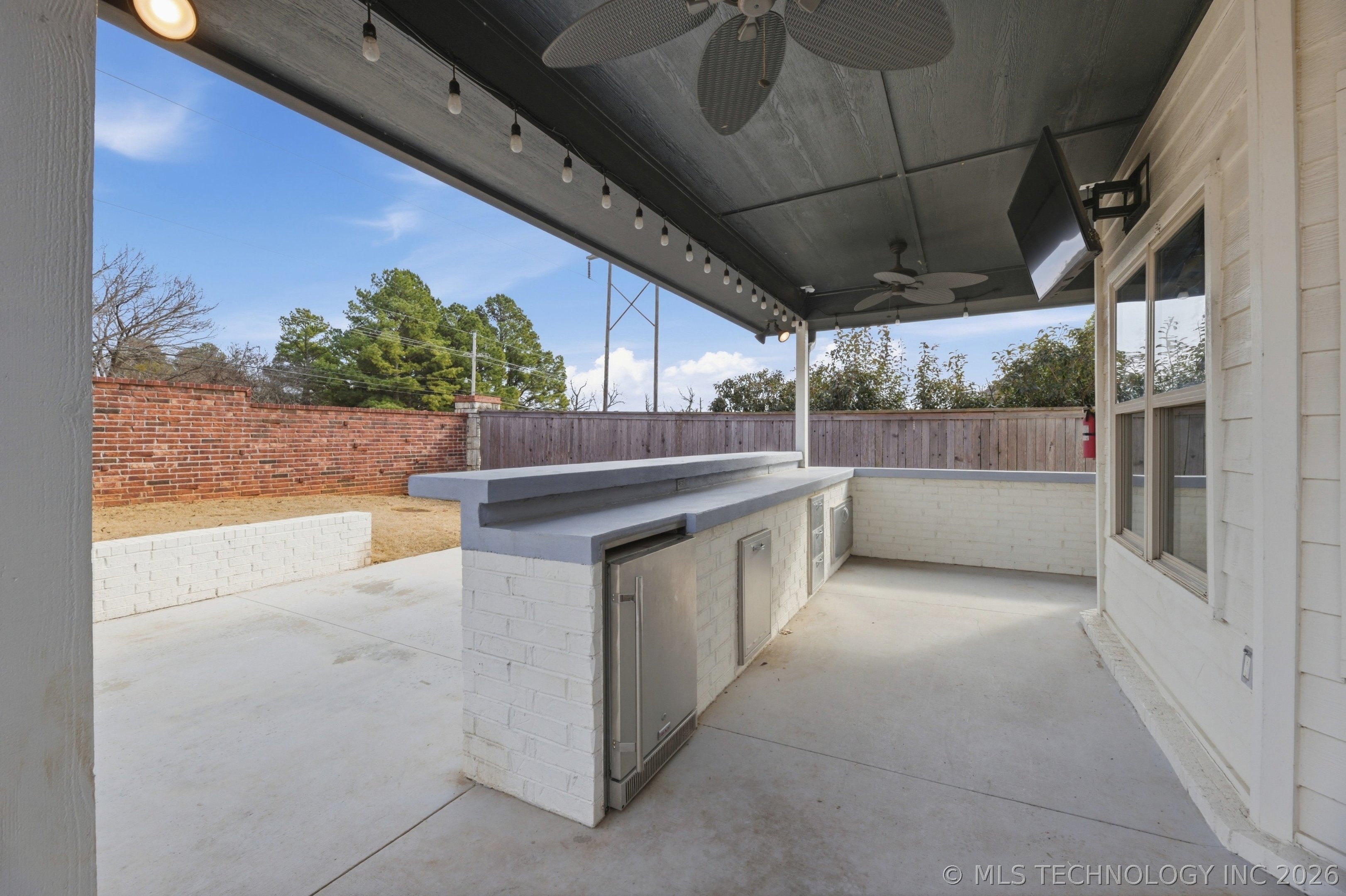 7725 S Frisco Avenue Property Photo 25