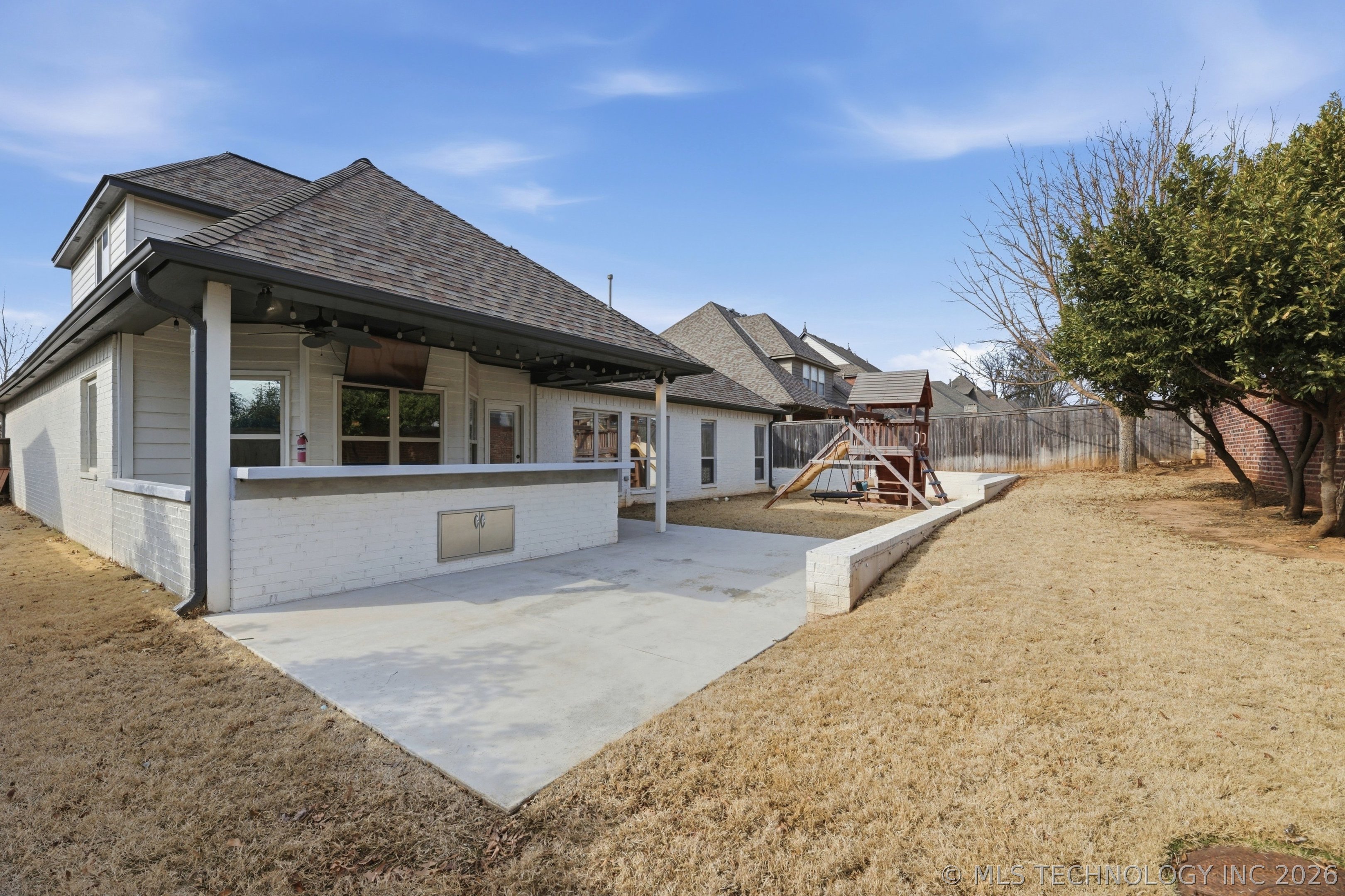 7725 S Frisco Avenue Property Photo 26