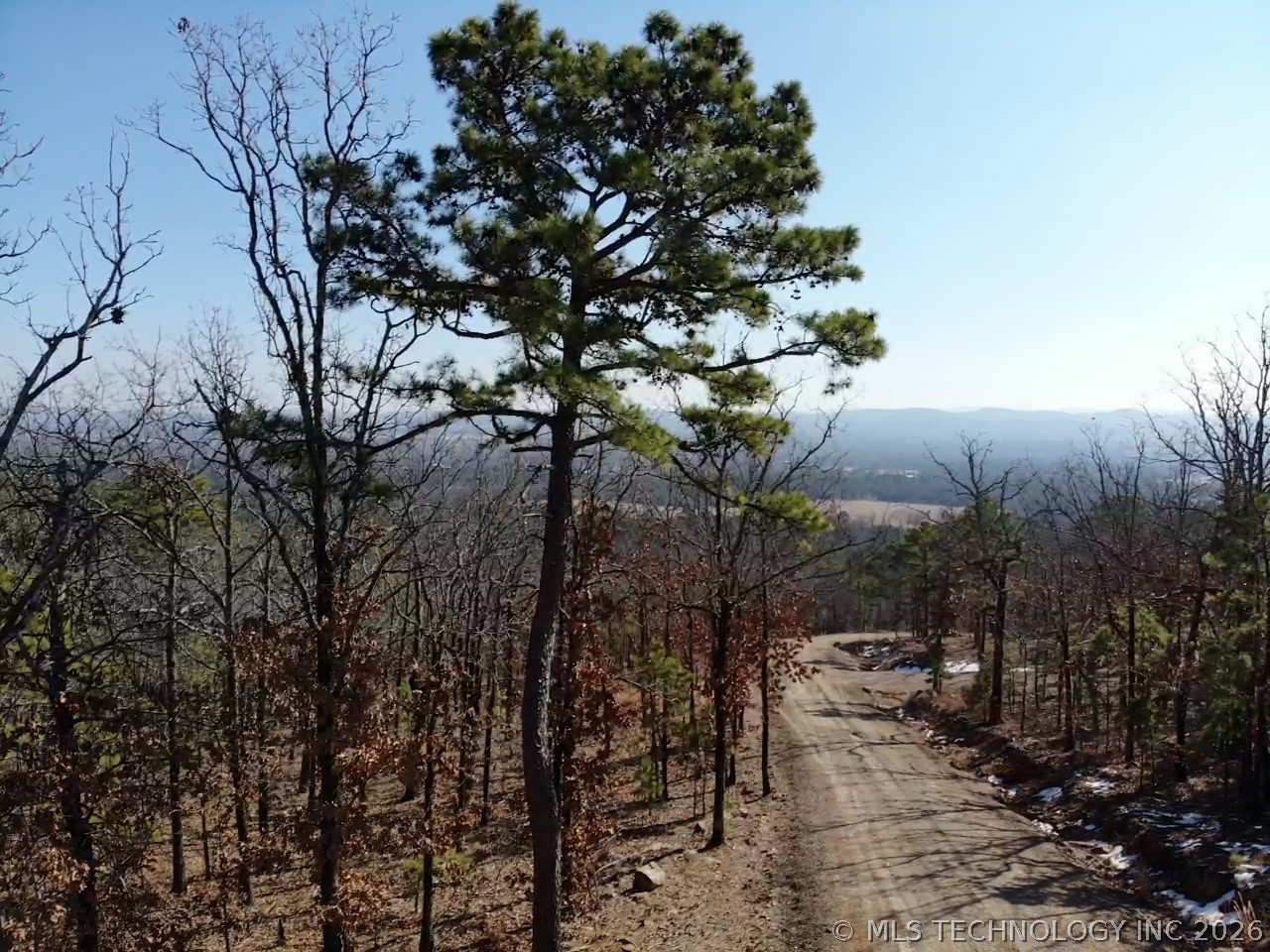 Lake View Property Photo 4