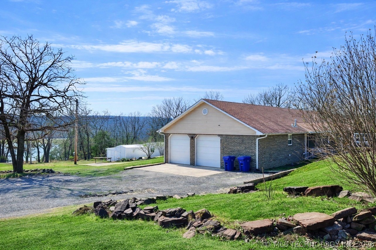 354 Rock Creek Drive Property Photo 3