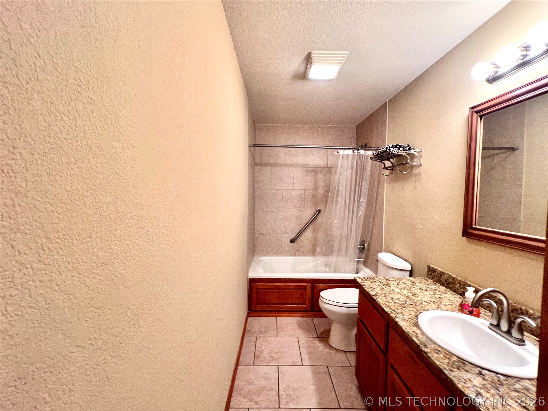 354 Rock Creek Drive Property Photo 23