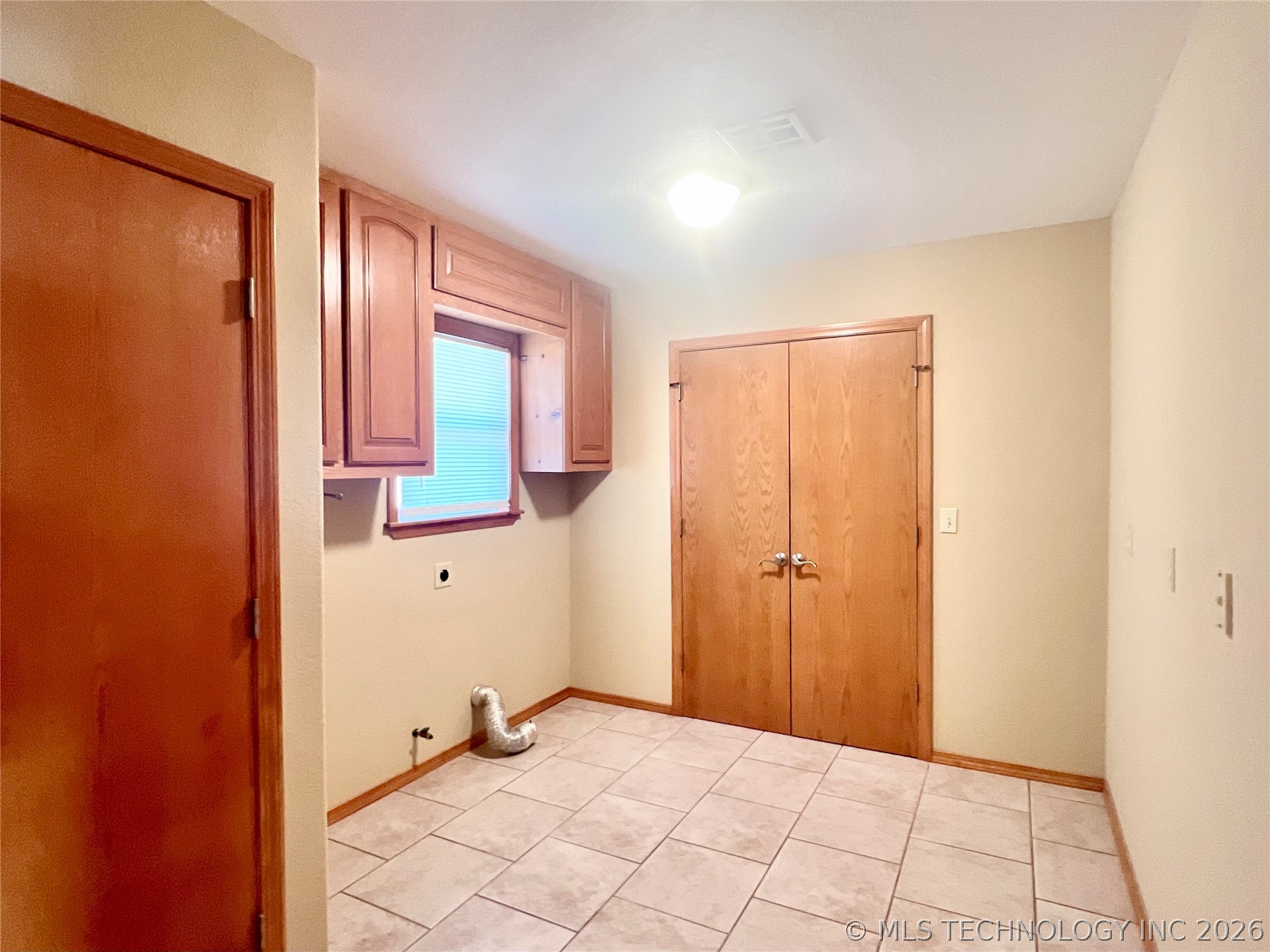 354 Rock Creek Drive Property Photo 39