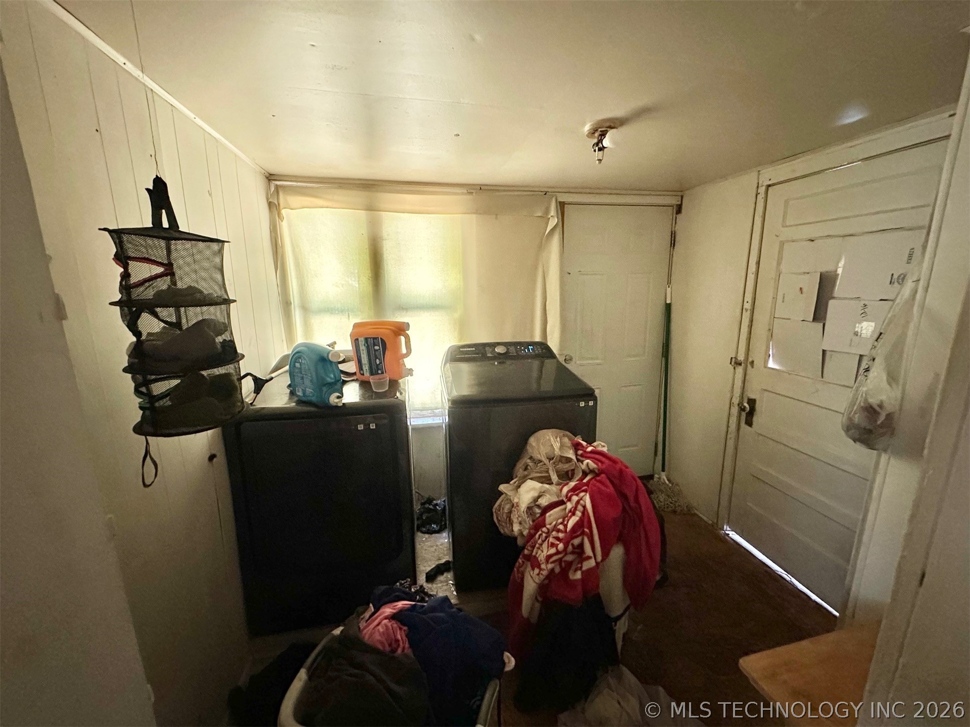 415 W Adams Avenue Property Photo 9