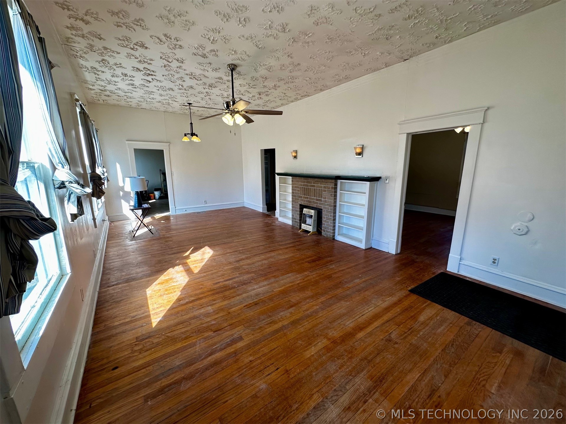 425 N 2nd Street Property Photo 4