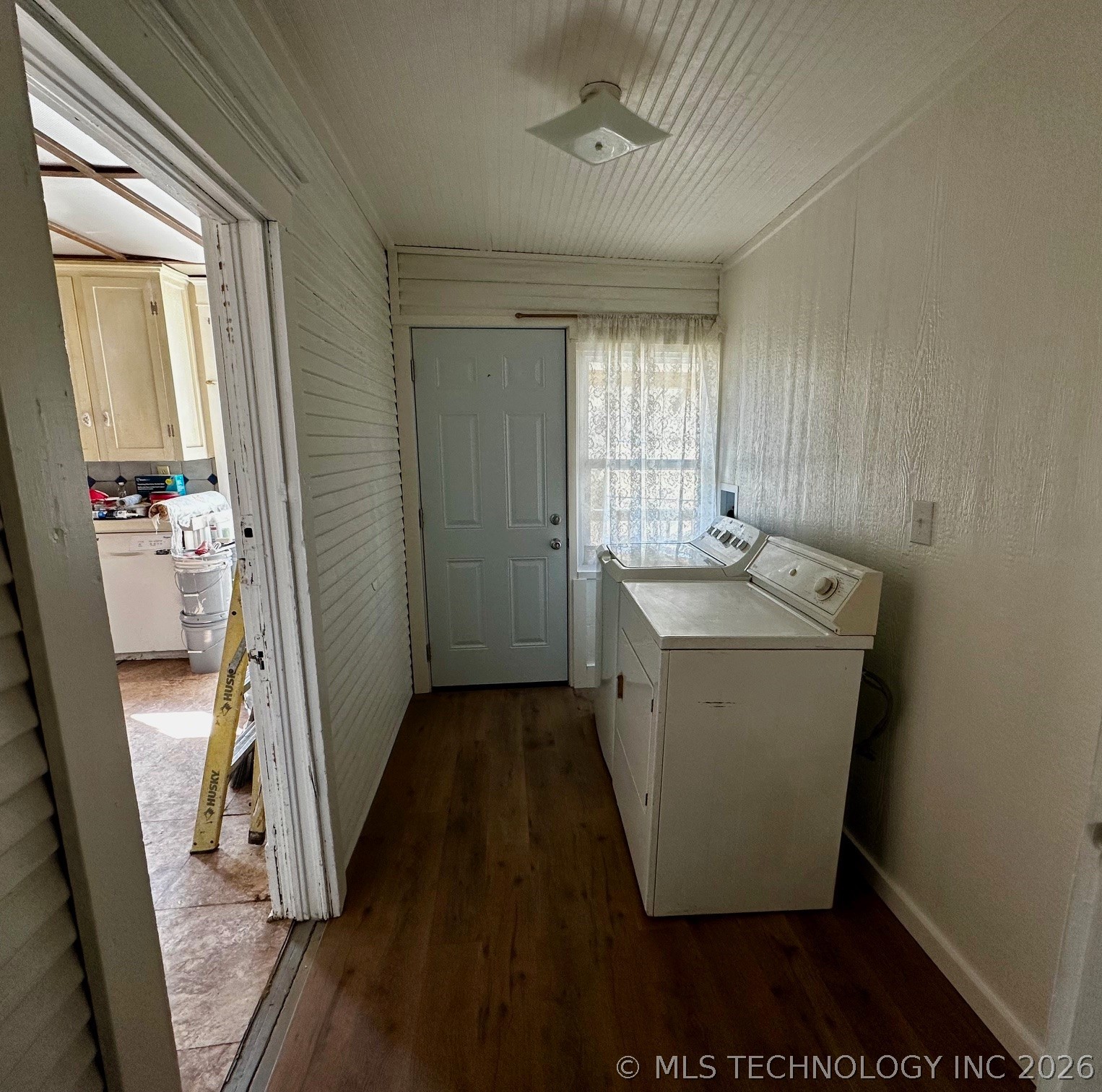 425 N 2nd Street Property Photo 15