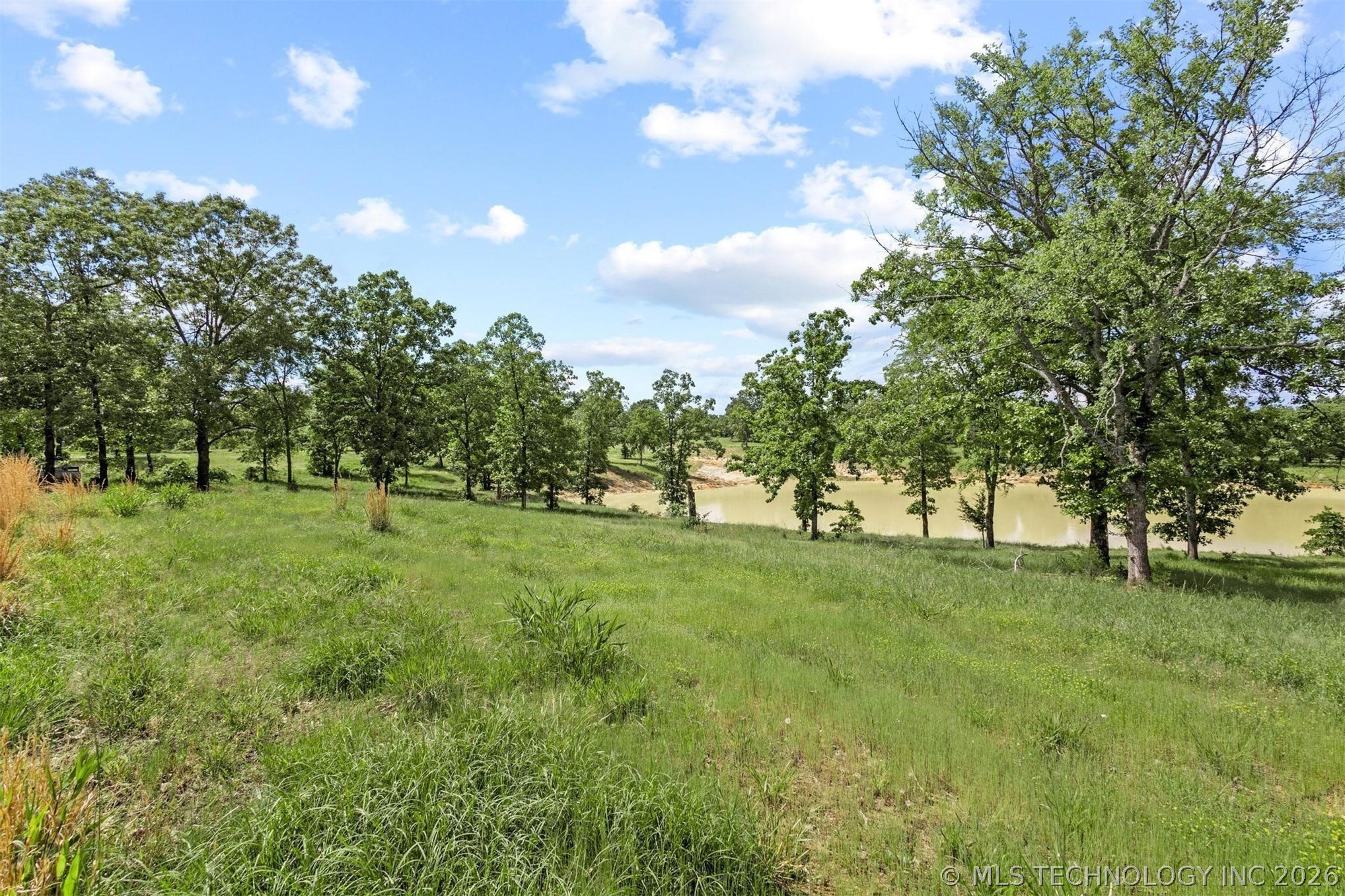 1942 E 1970 Road Property Photo 17