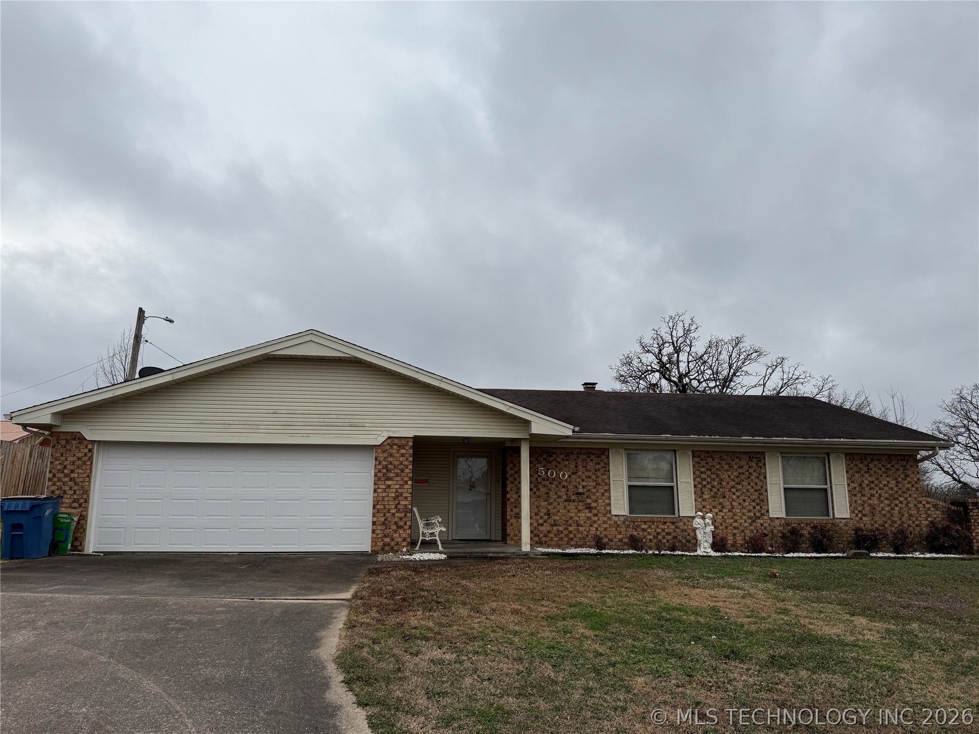 500 E Tennessee Avenue Property Photo 2
