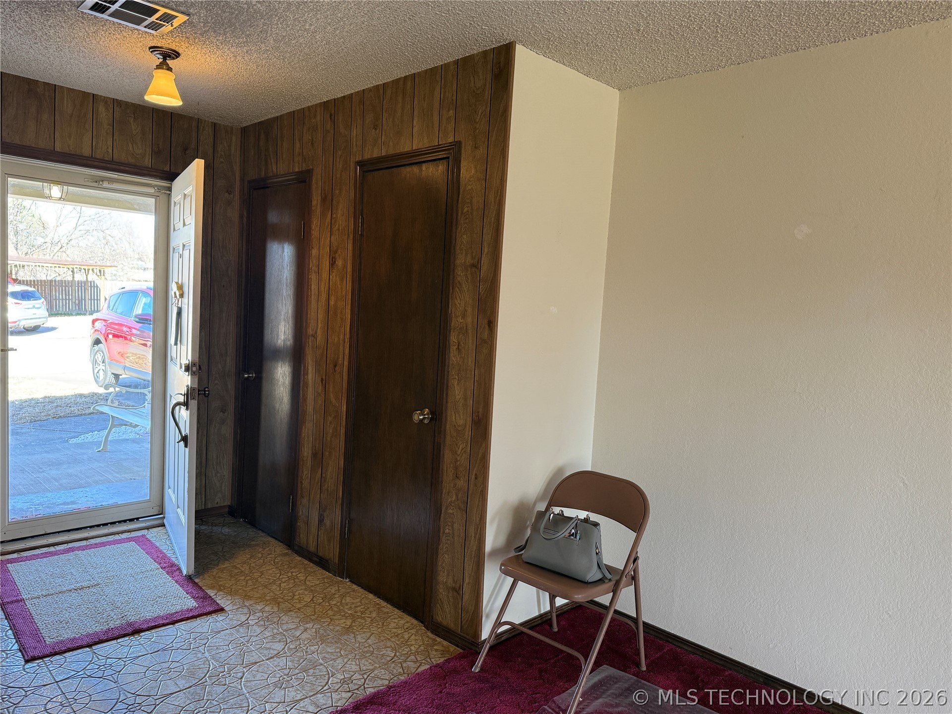500 E Tennessee Avenue Property Photo 6