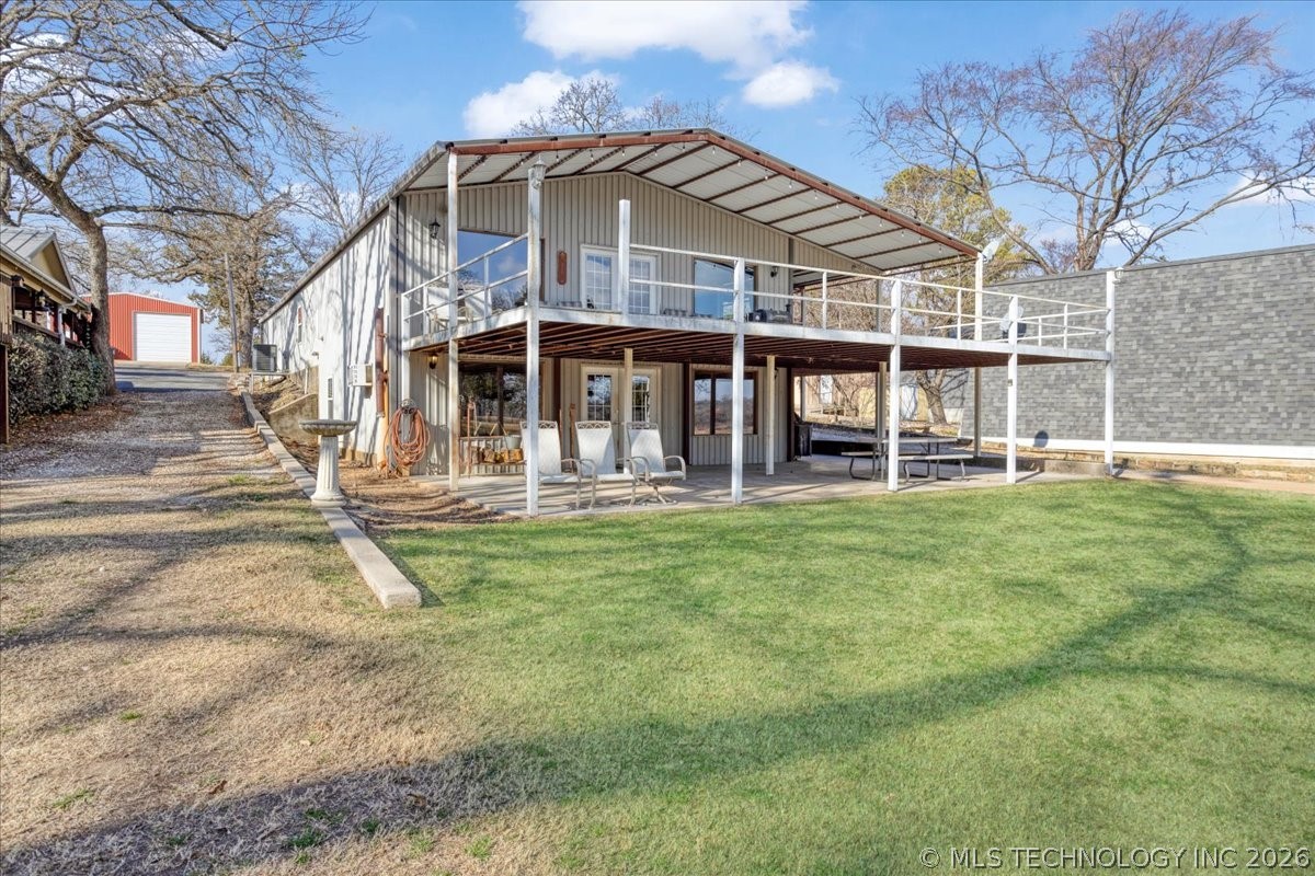 4410 Lakeshore Property Photo 4