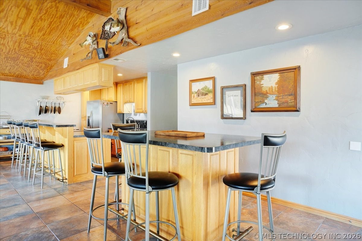 4410 Lakeshore Property Photo 21