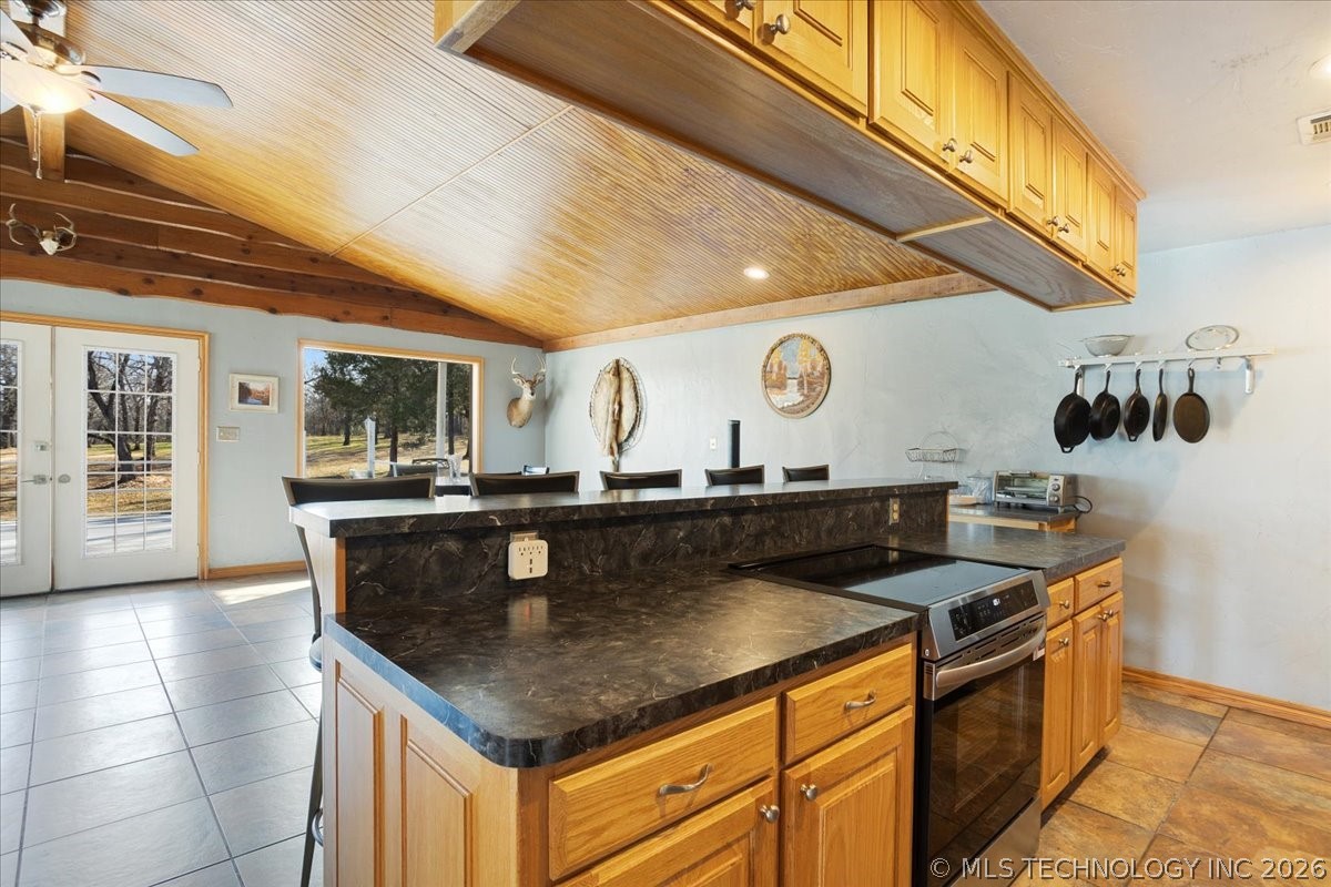 4410 Lakeshore Property Photo 23