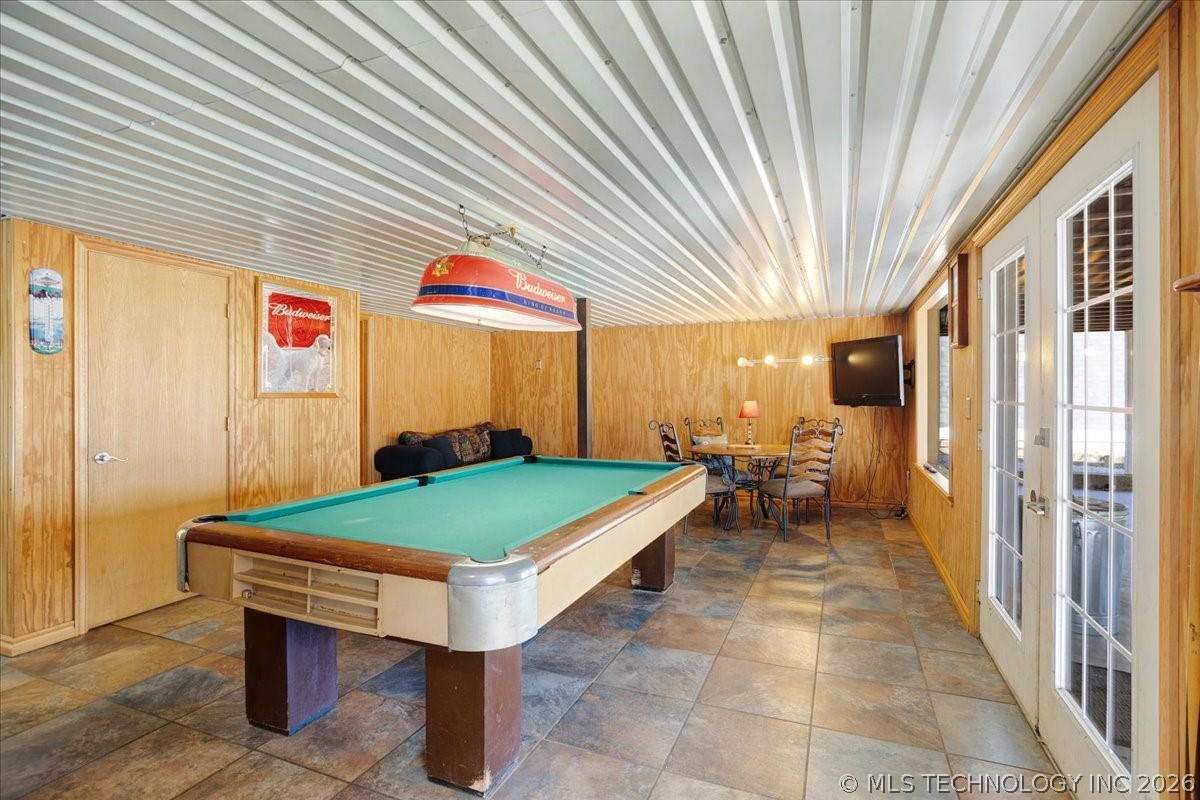 4410 Lakeshore Property Photo 34